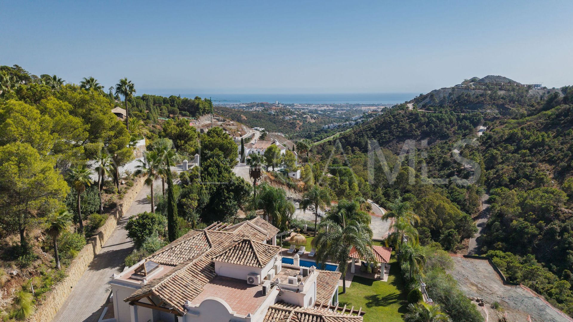 Villa for sale in El Madroñal