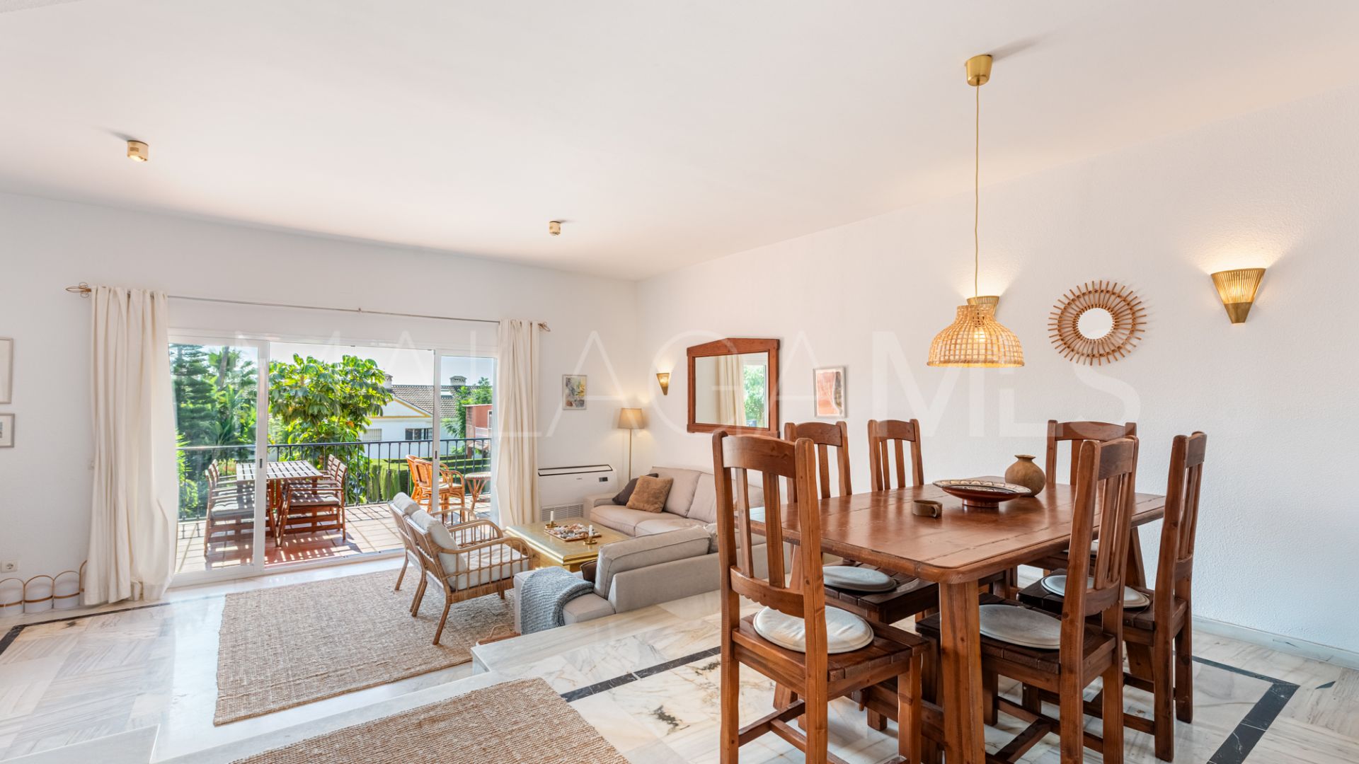Maison de ville for sale in Monte Biarritz