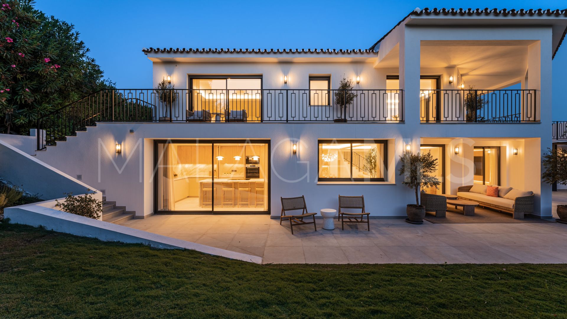 Villa for sale in Marbella Golden Mile