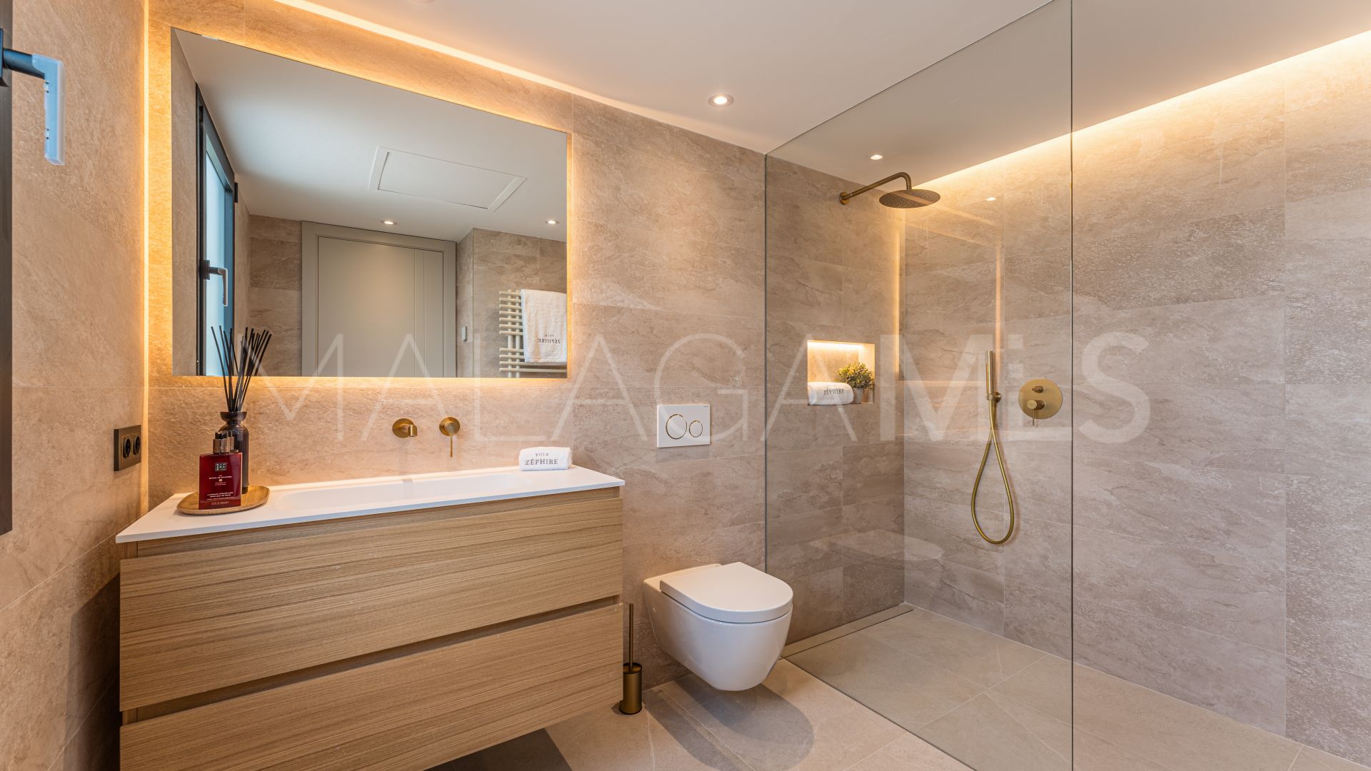 Villa for sale in Marbella Golden Mile