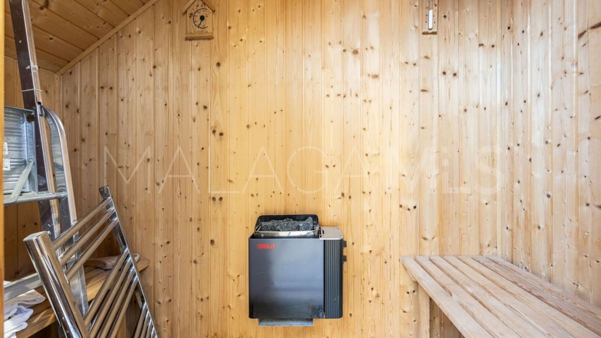 For sale San Pedro de Alcantara 1 bedroom penthouse