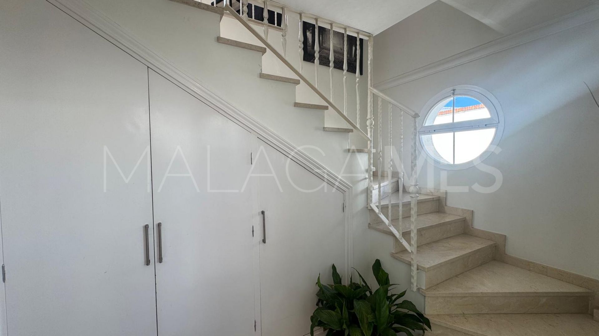 For sale San Pedro de Alcantara 1 bedroom penthouse