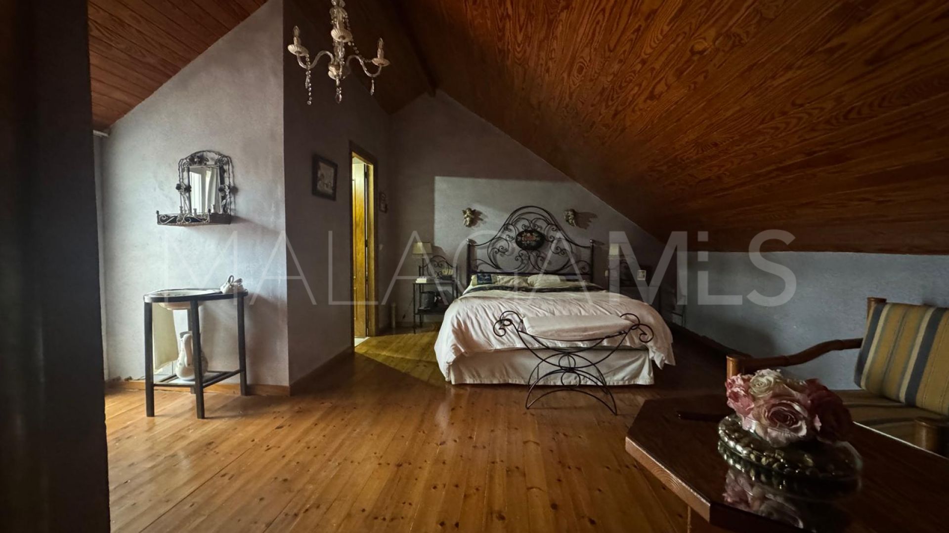 Radhus for sale in Monte Biarritz