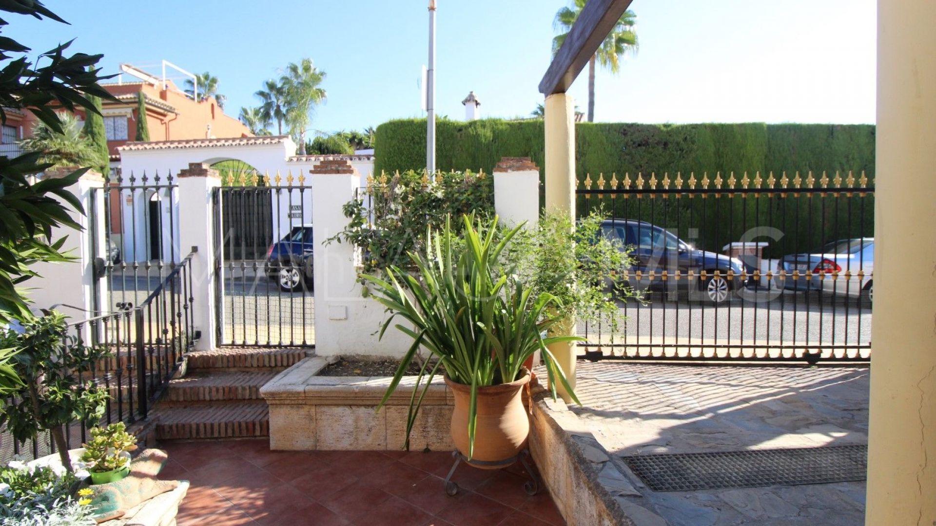 Radhus for sale in Monte Biarritz