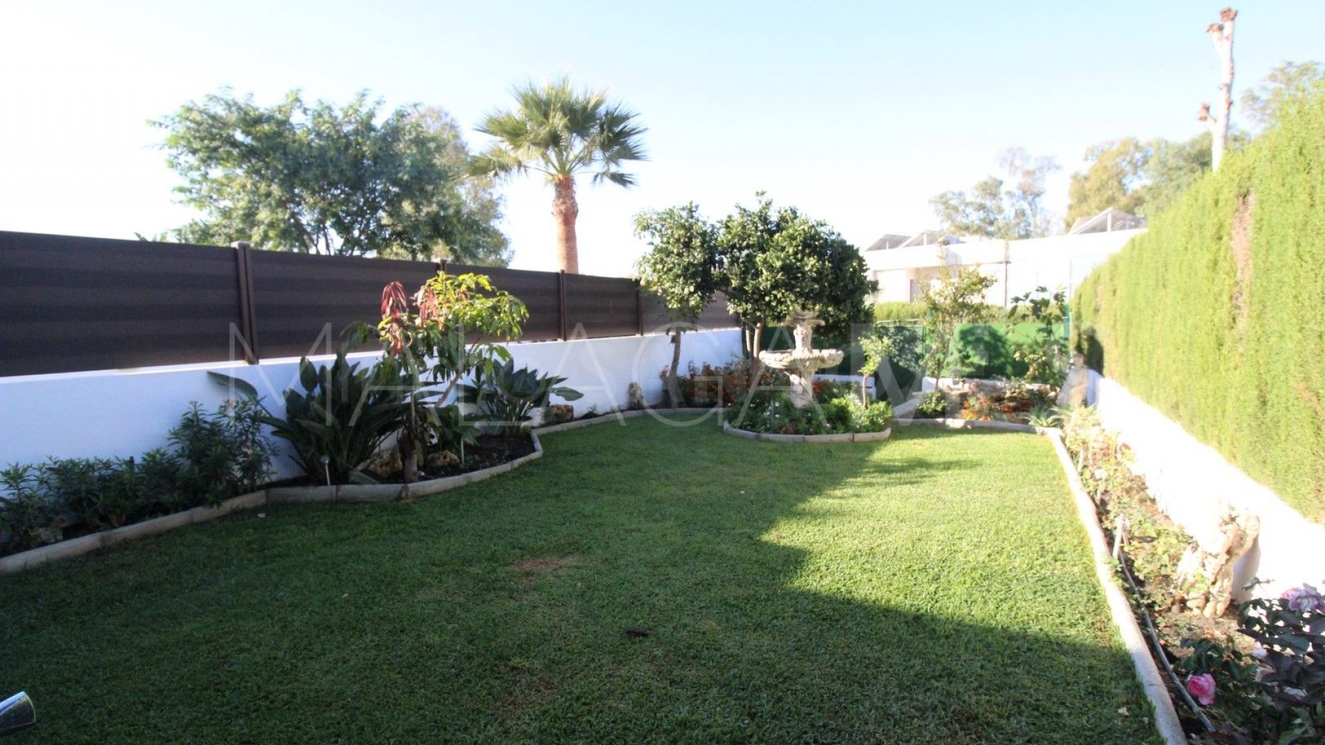 Radhus for sale in Monte Biarritz