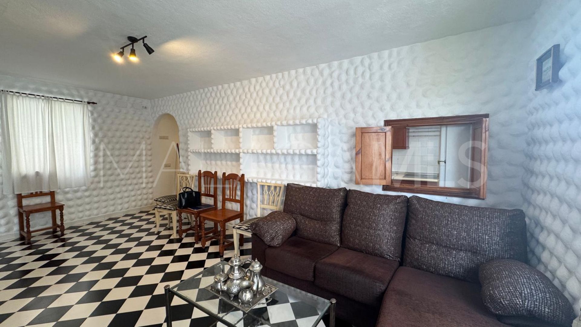 Apartment for sale in Istan with 2 bedrooms