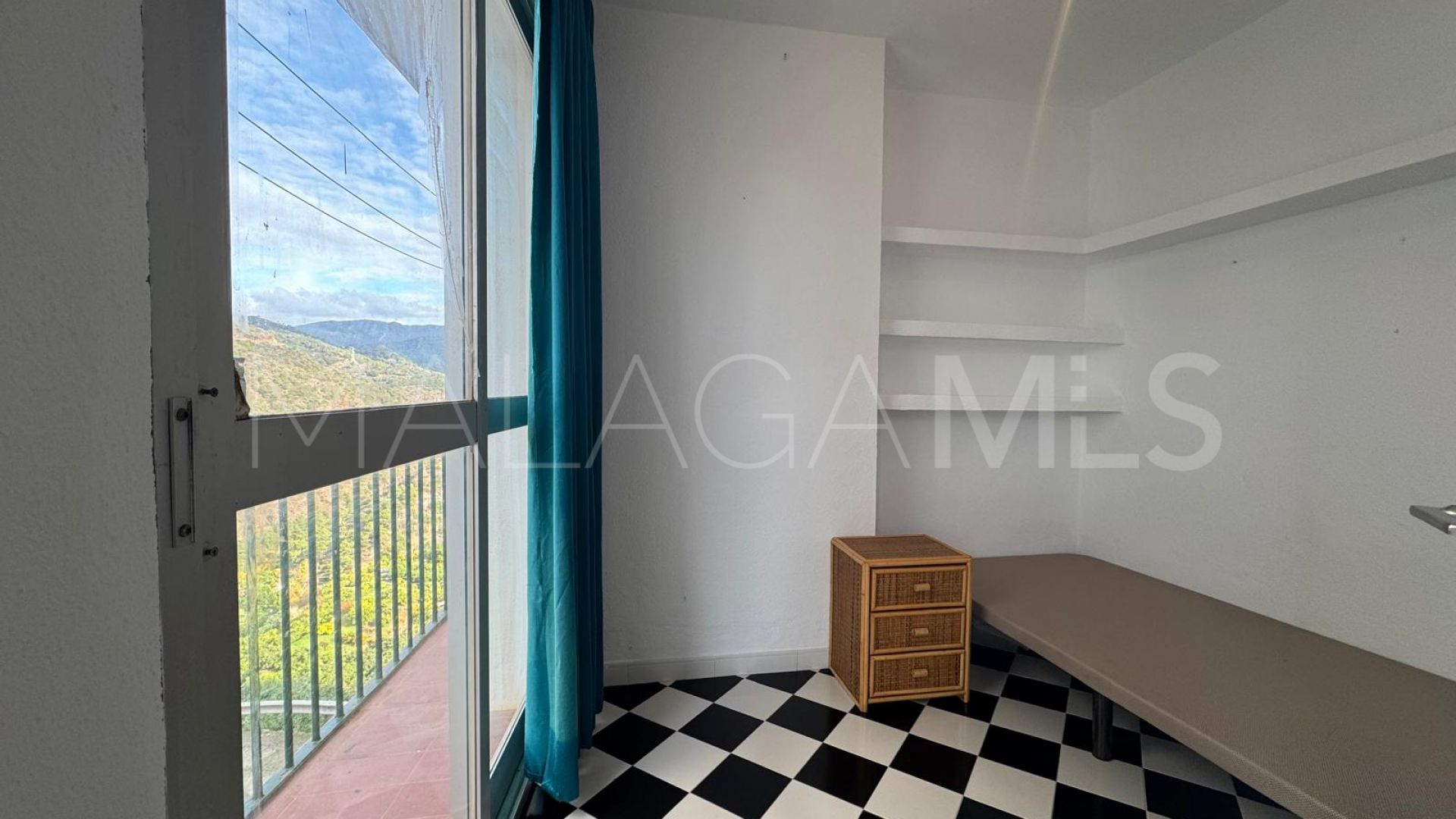 Apartment for sale in Istan with 2 bedrooms