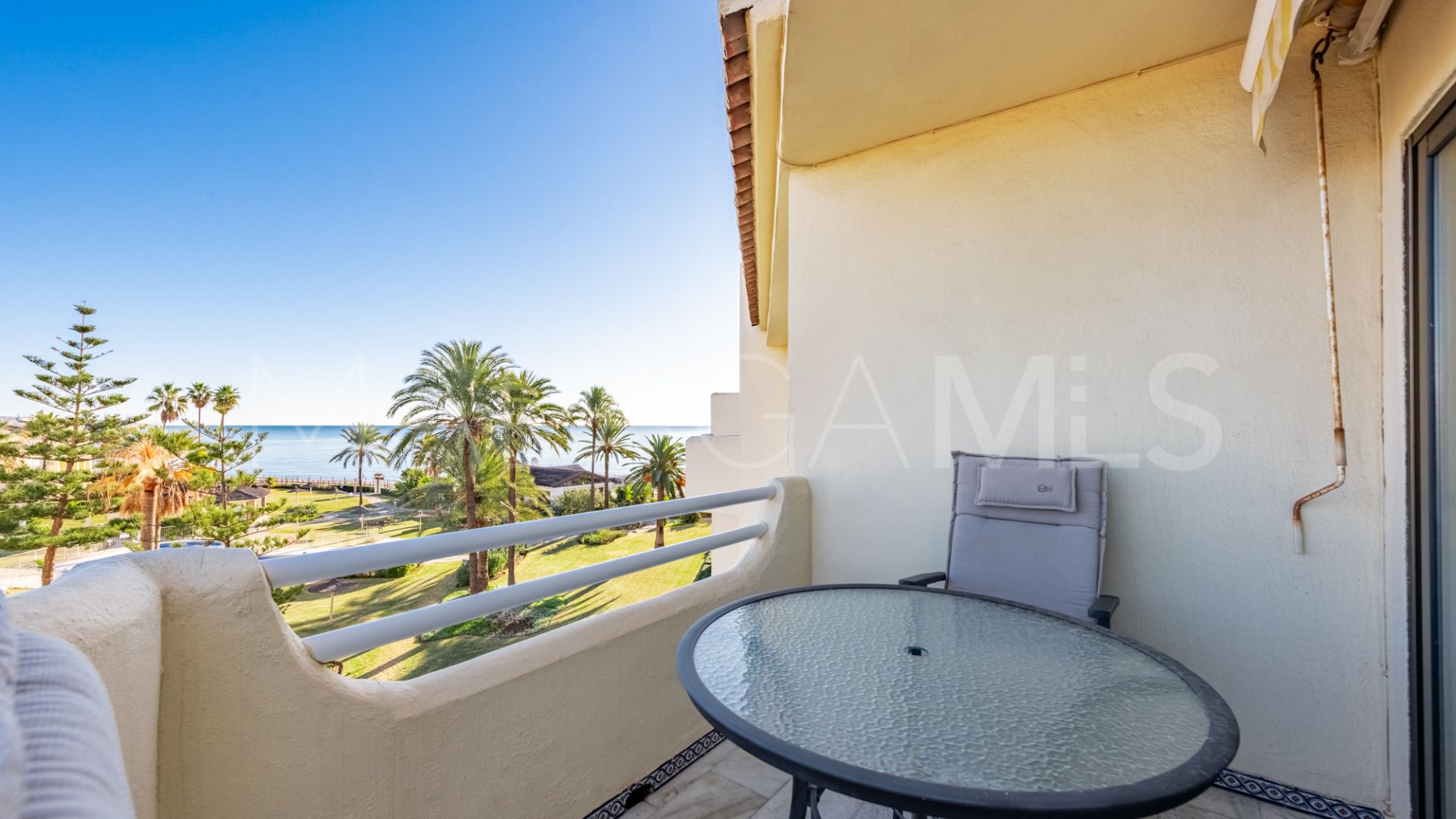 2 bedrooms apartment in Cala de Mijas for sale