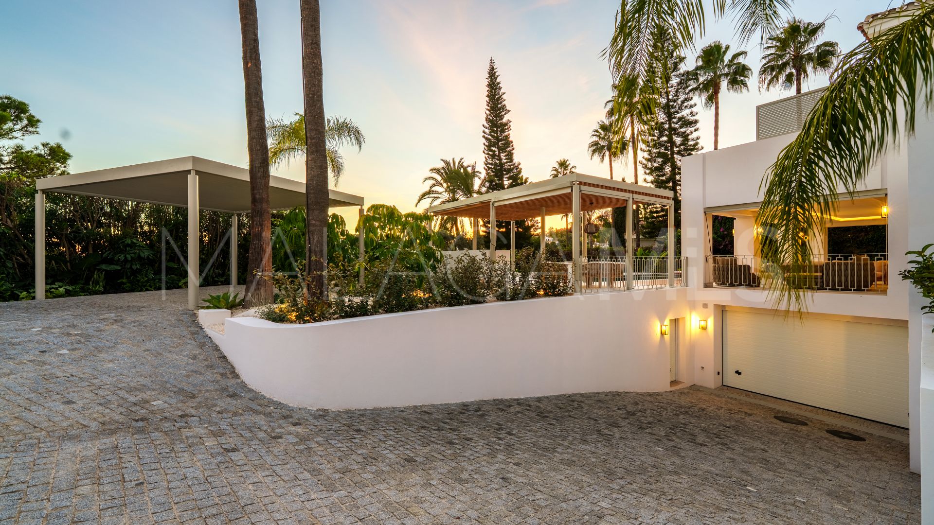 5 bedrooms La Quinta villa for sale