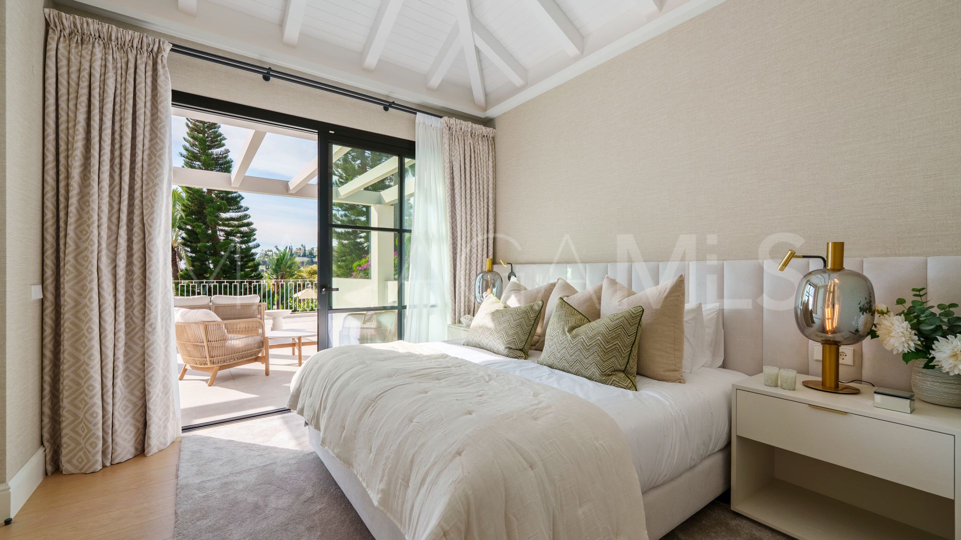 5 bedrooms La Quinta villa for sale