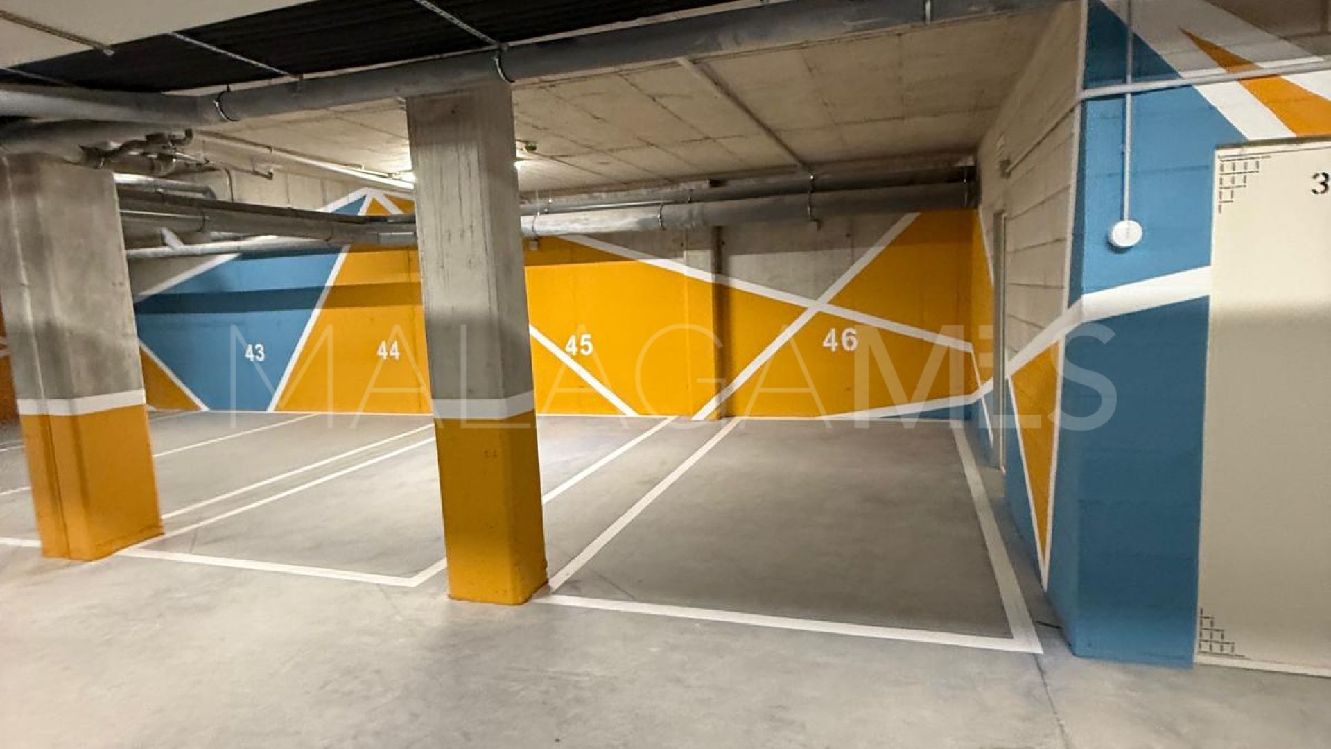 Lägenhet for sale in Estepona Centre