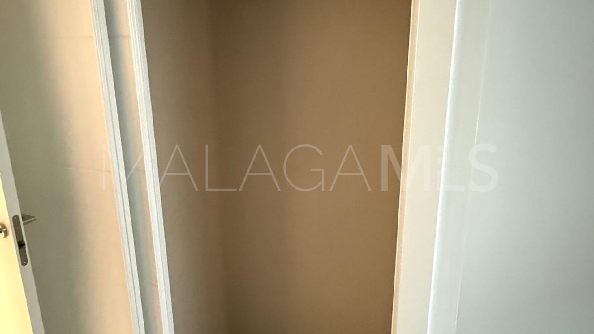 Lägenhet for sale in Estepona Centre