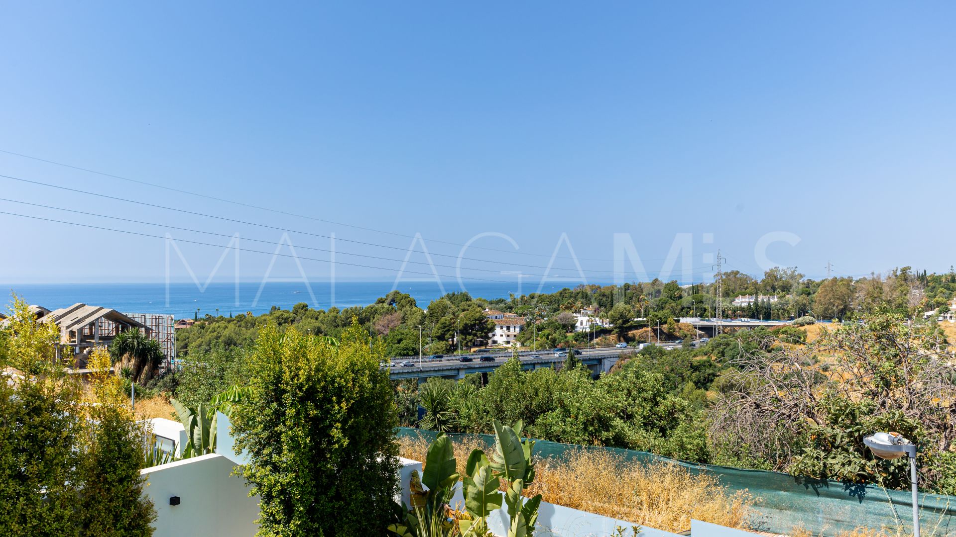 Villa for sale in Marbella City