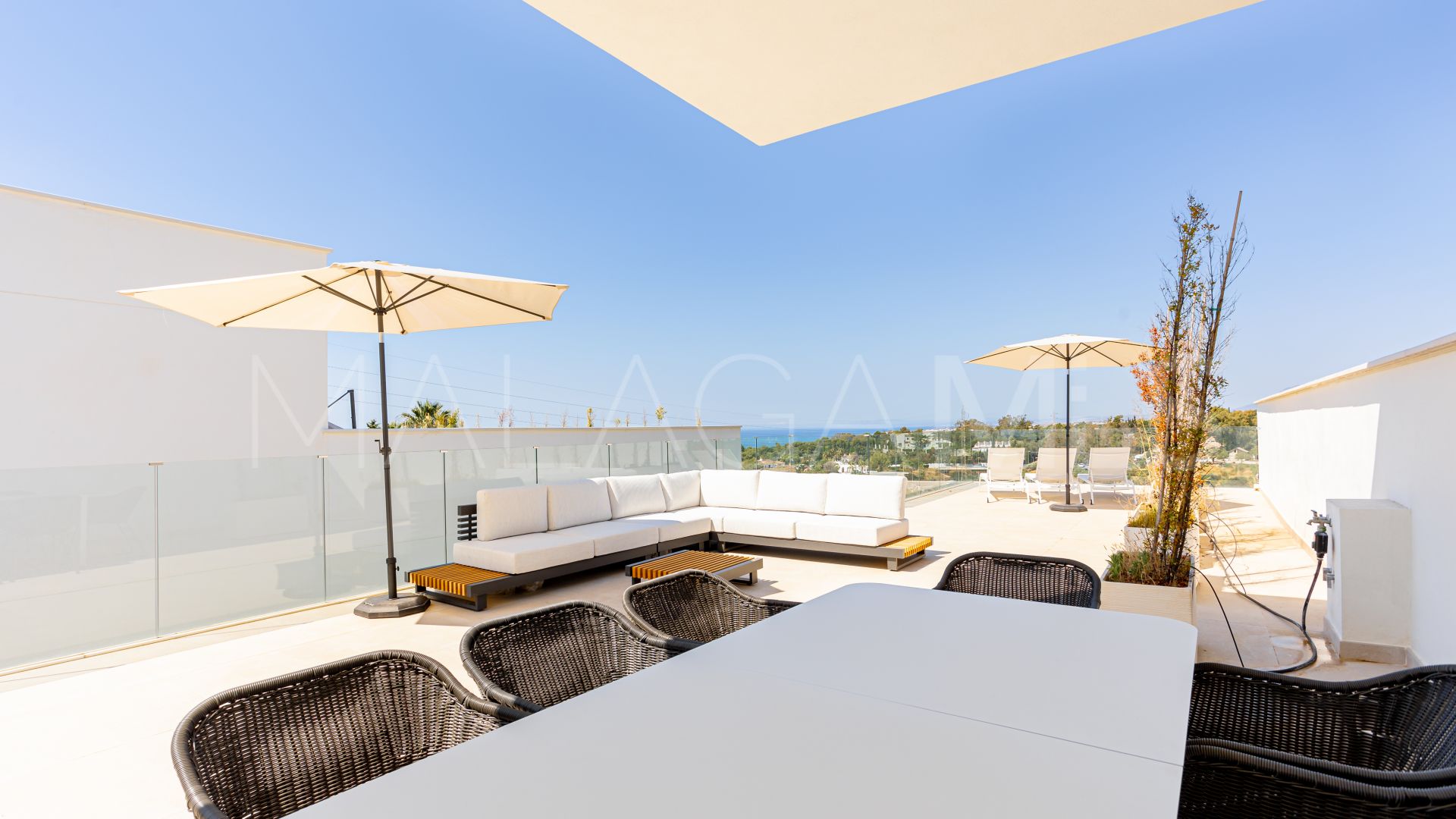 Villa for sale in Marbella City