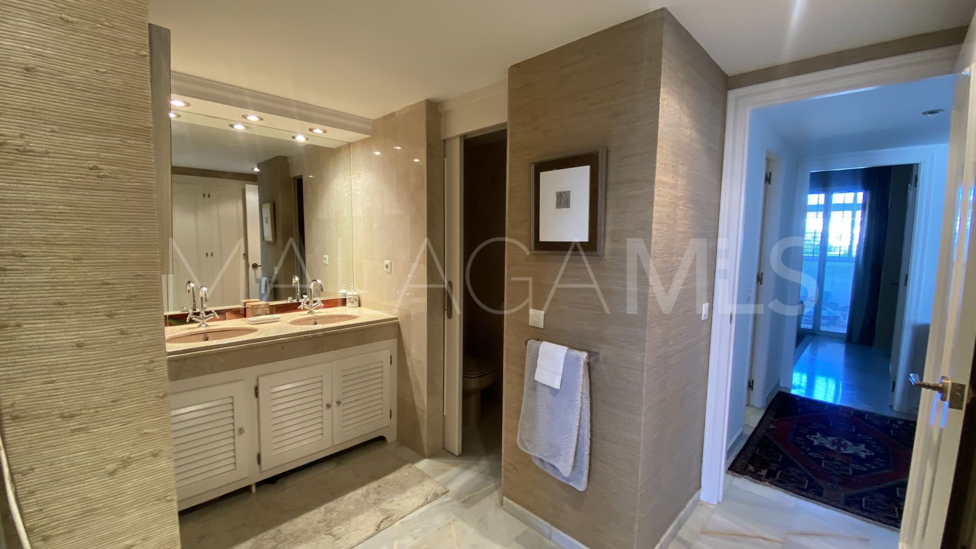 Lägenhet for sale in Bel Air