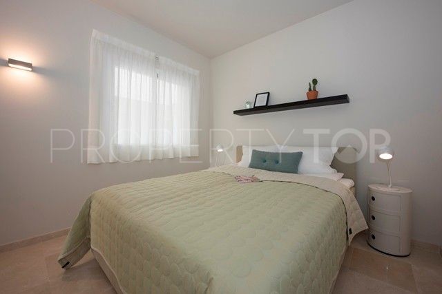 Apartamento con 2 dormitorios en venta en Alcazaba Lagoon