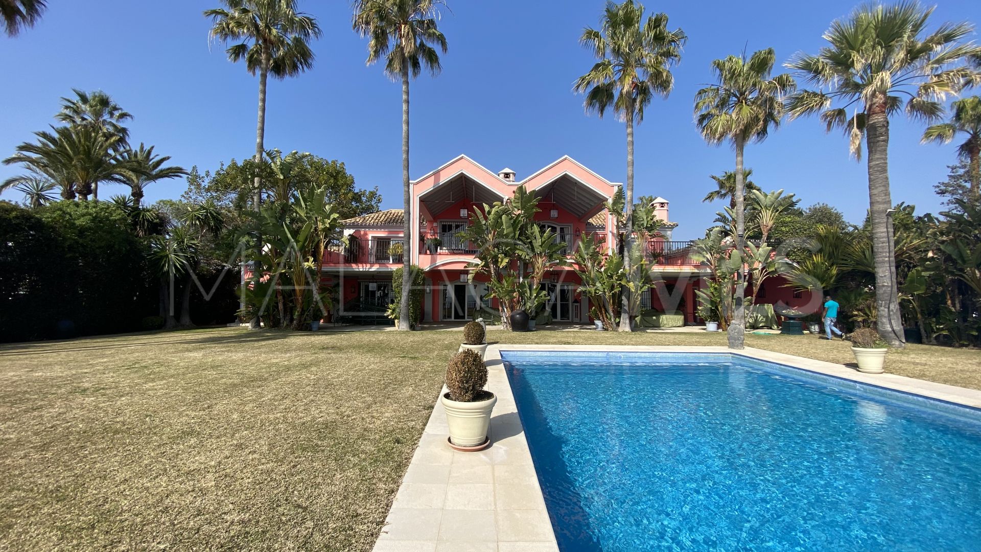 For sale villa in Casasola