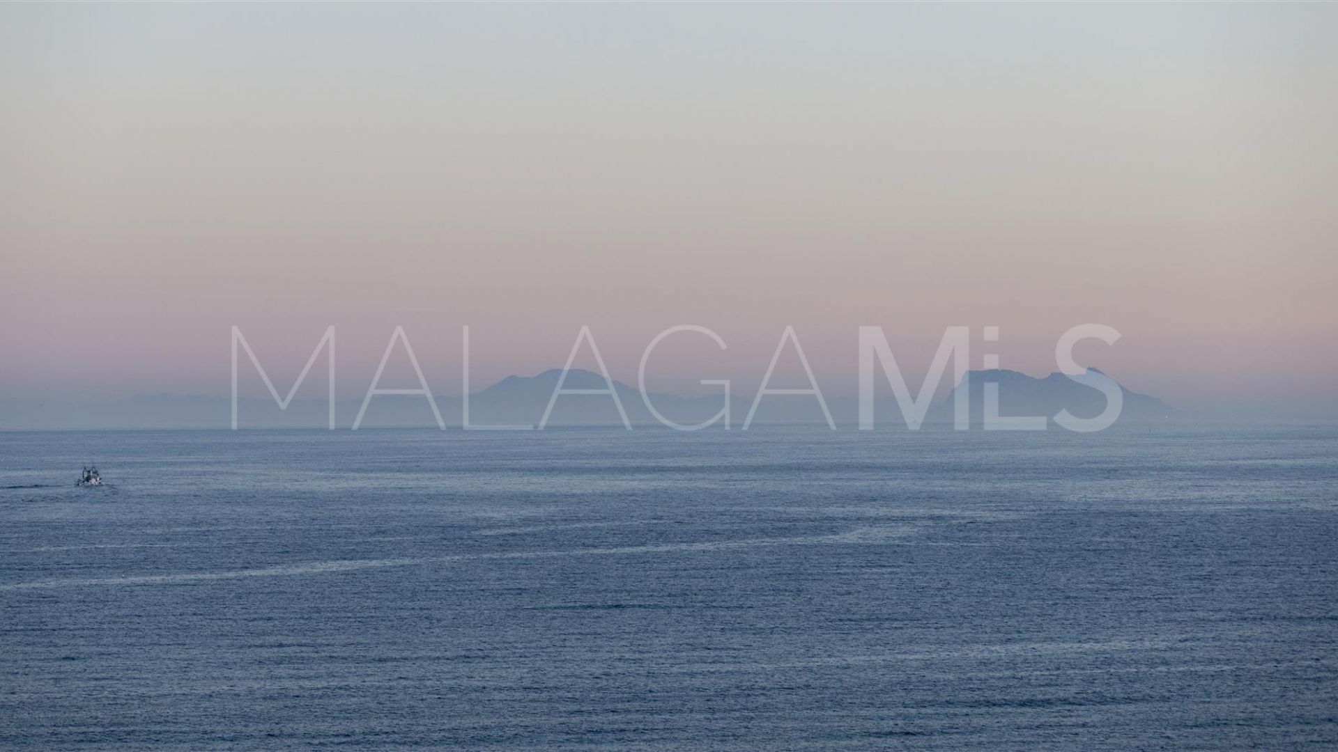 Apartment for sale in Estepona