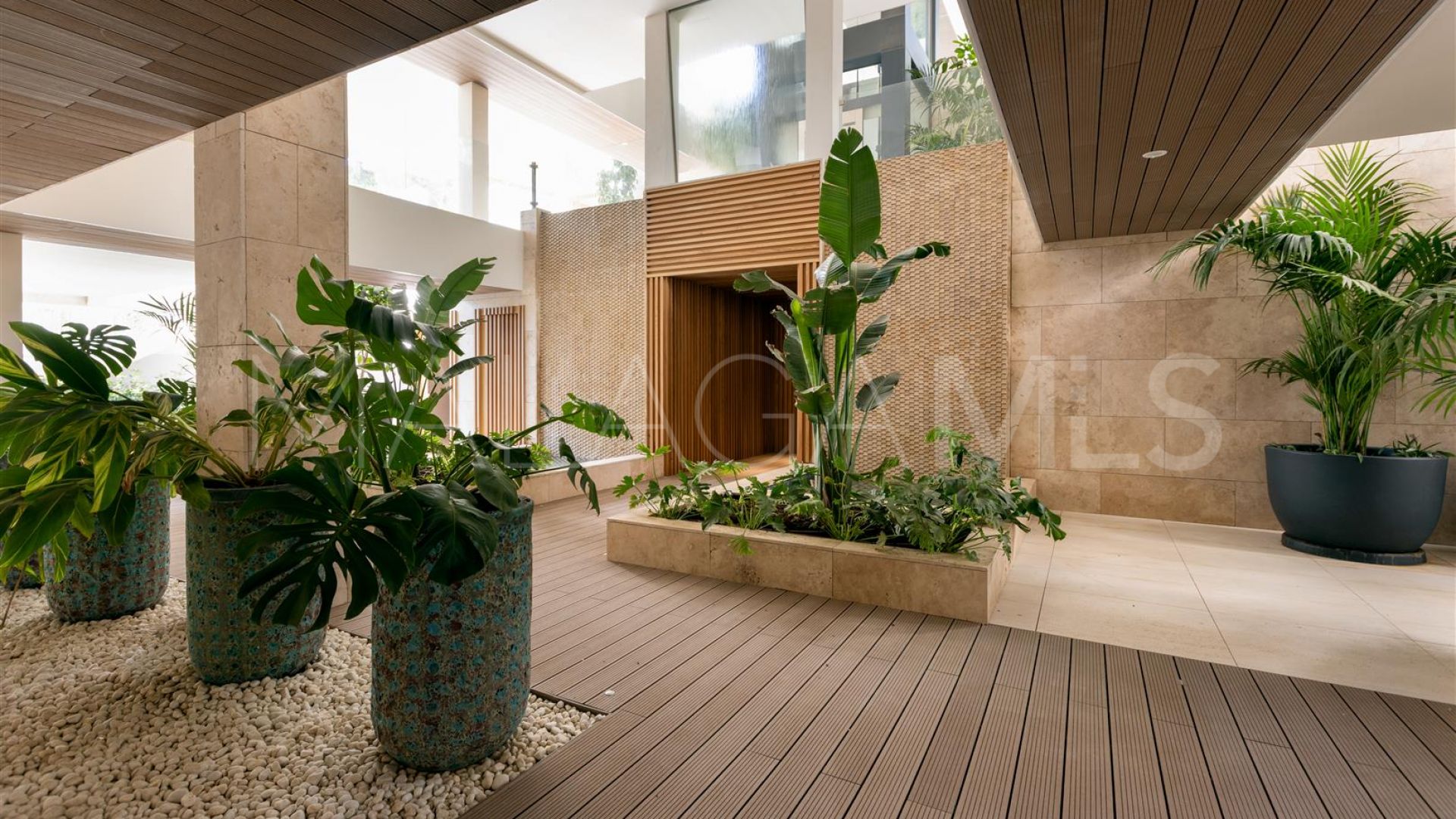 Apartment for sale in Estepona