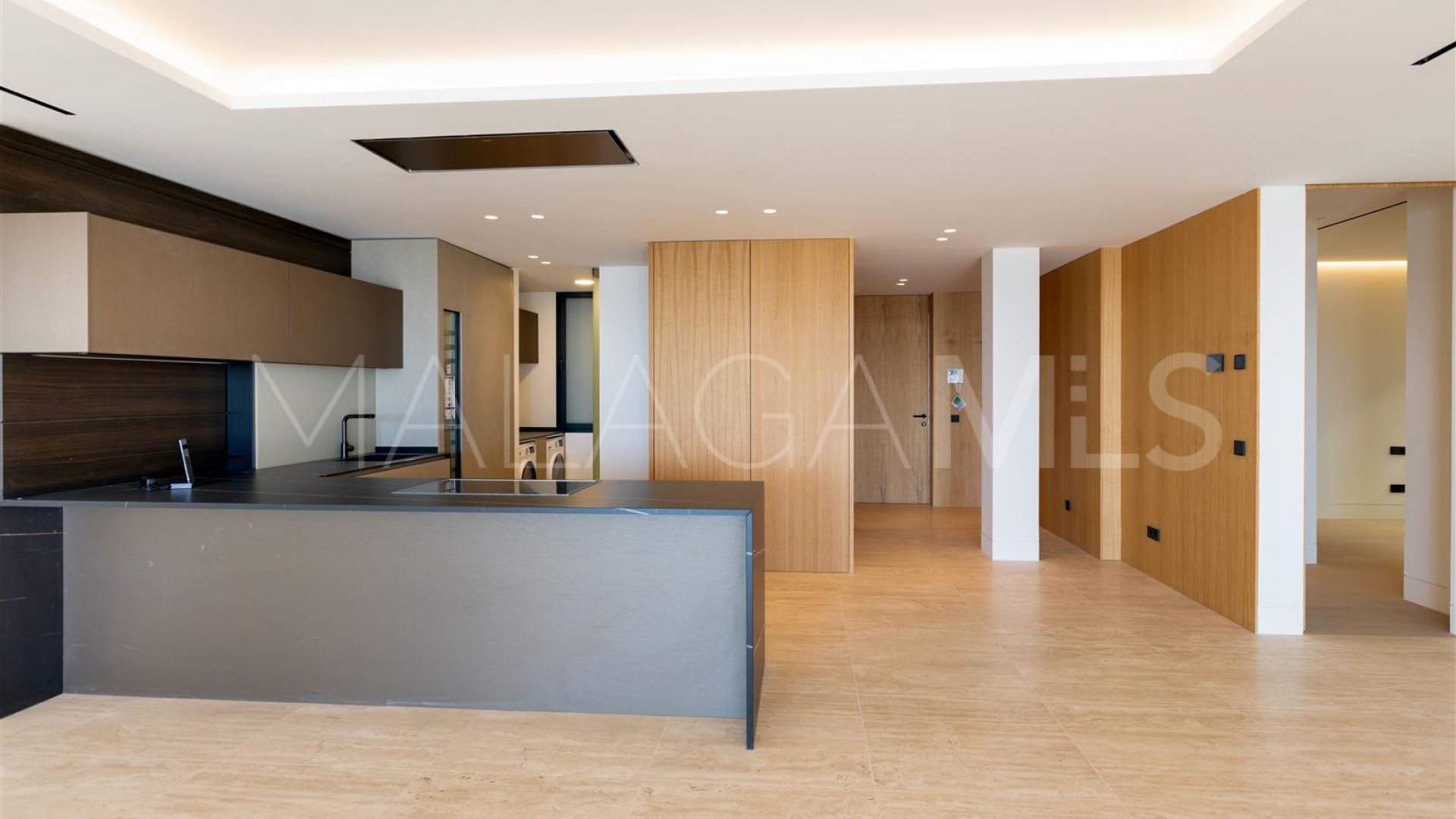 Apartment for sale in Estepona