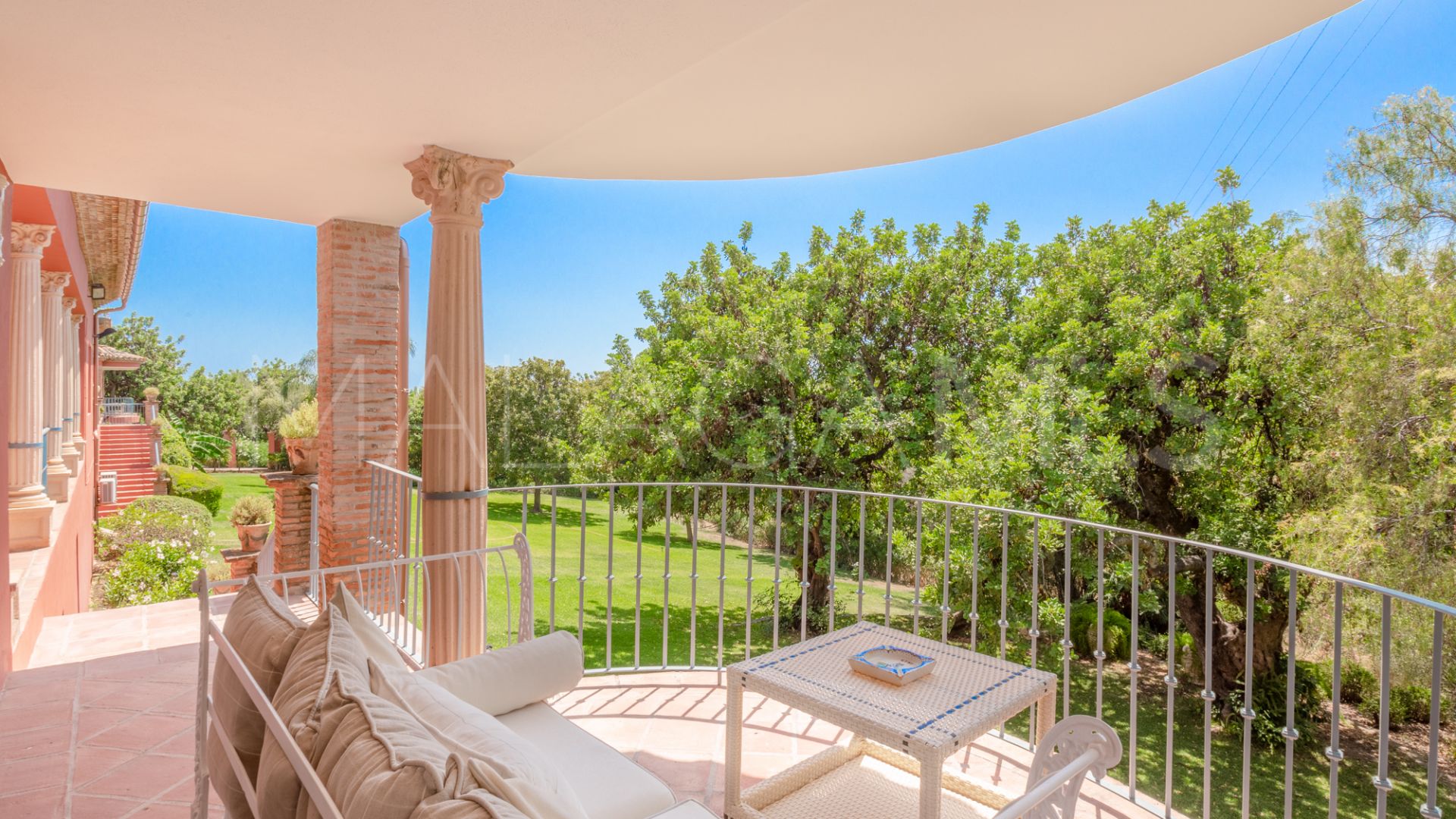 For sale Sierra Blanca 10 bedrooms villa