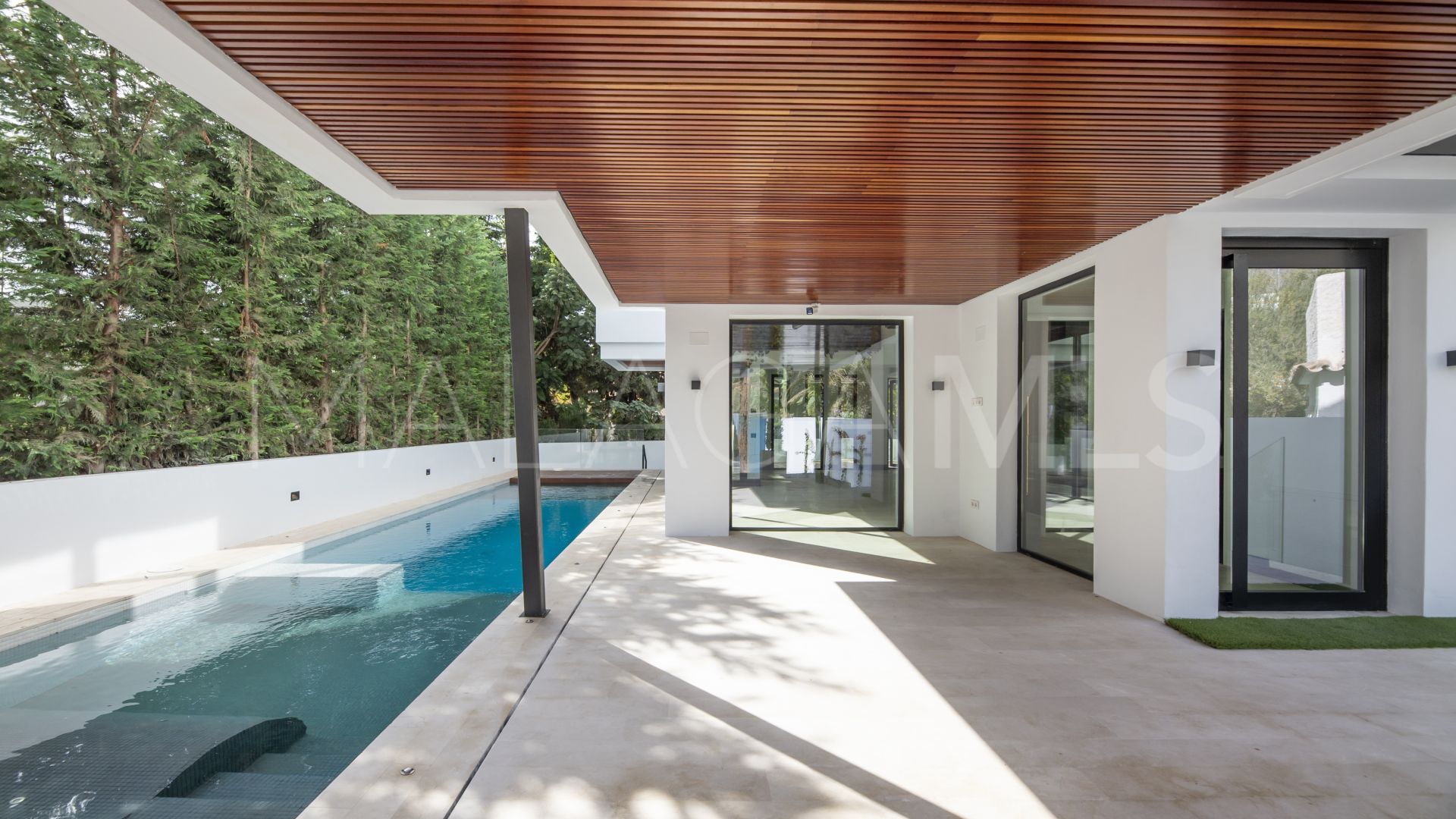 Villa for sale in Marbella Goldene Meile