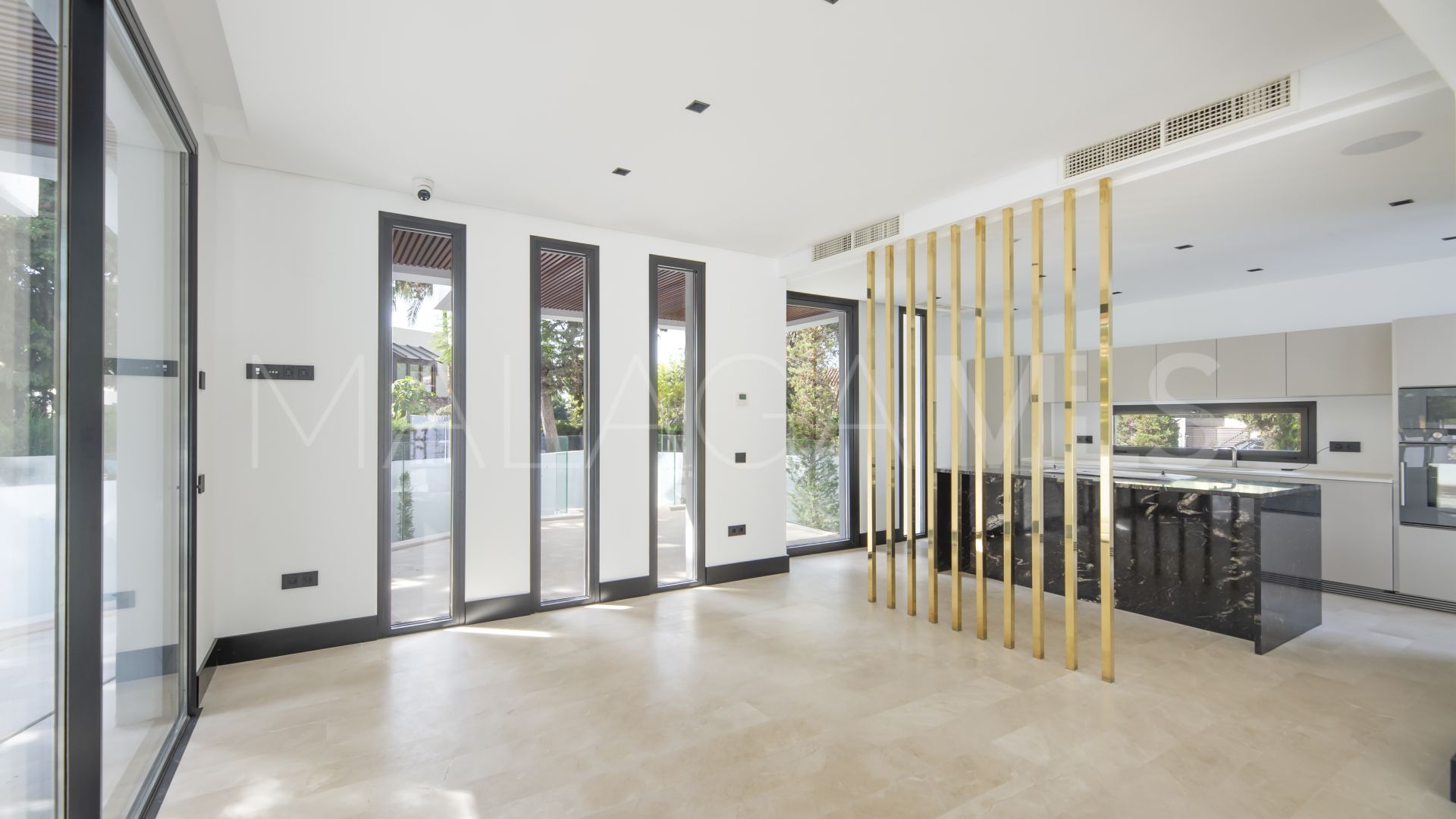 Villa for sale in Marbella Goldene Meile