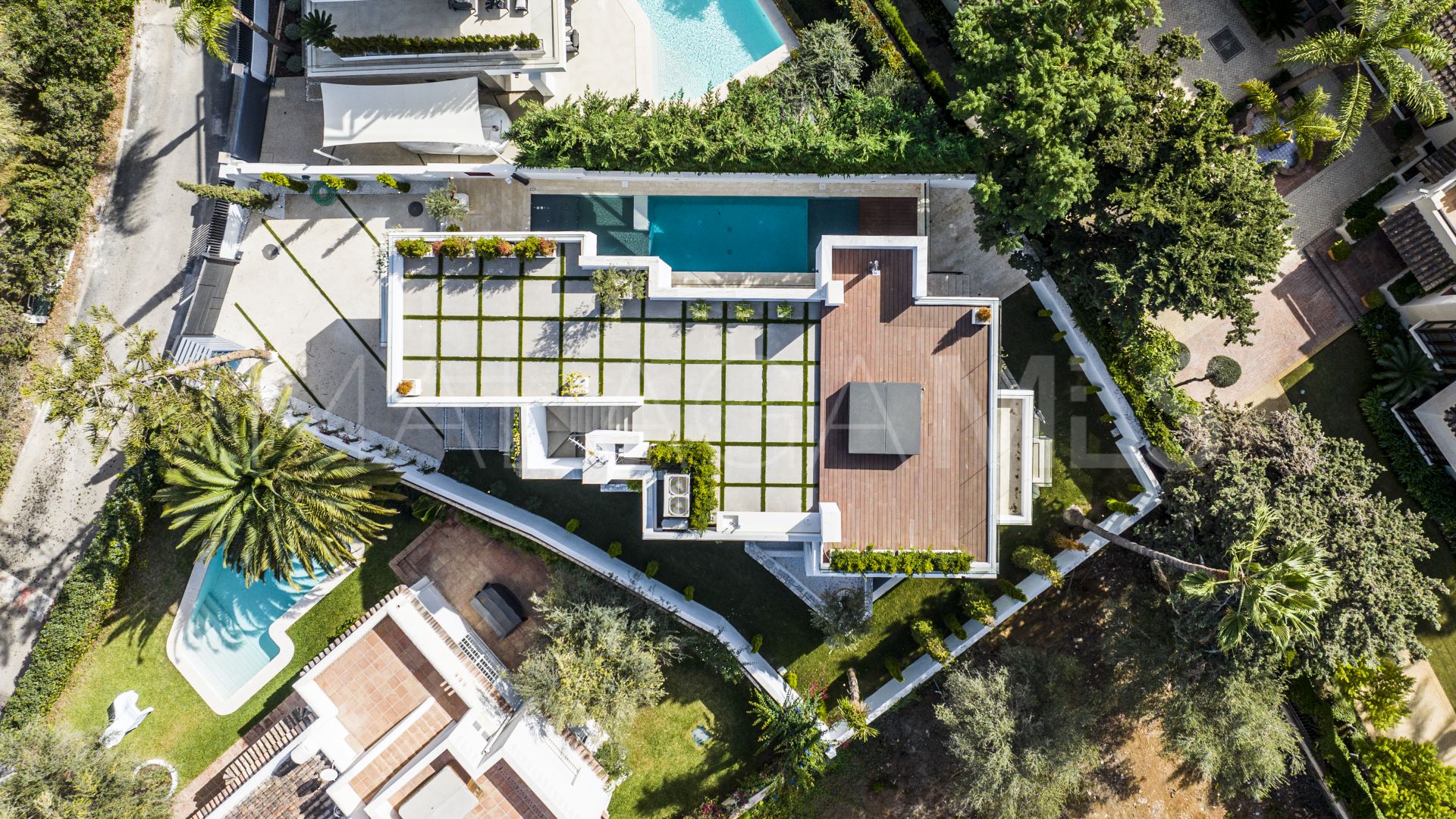 Villa for sale in Marbella Goldene Meile