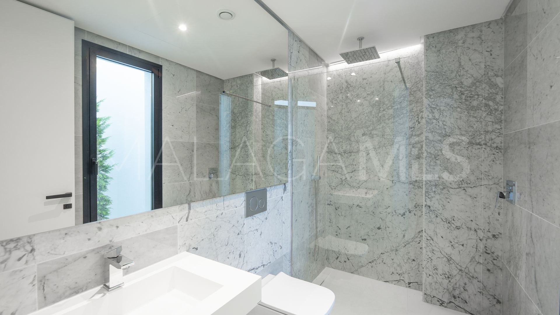 Villa for sale in Marbella Goldene Meile
