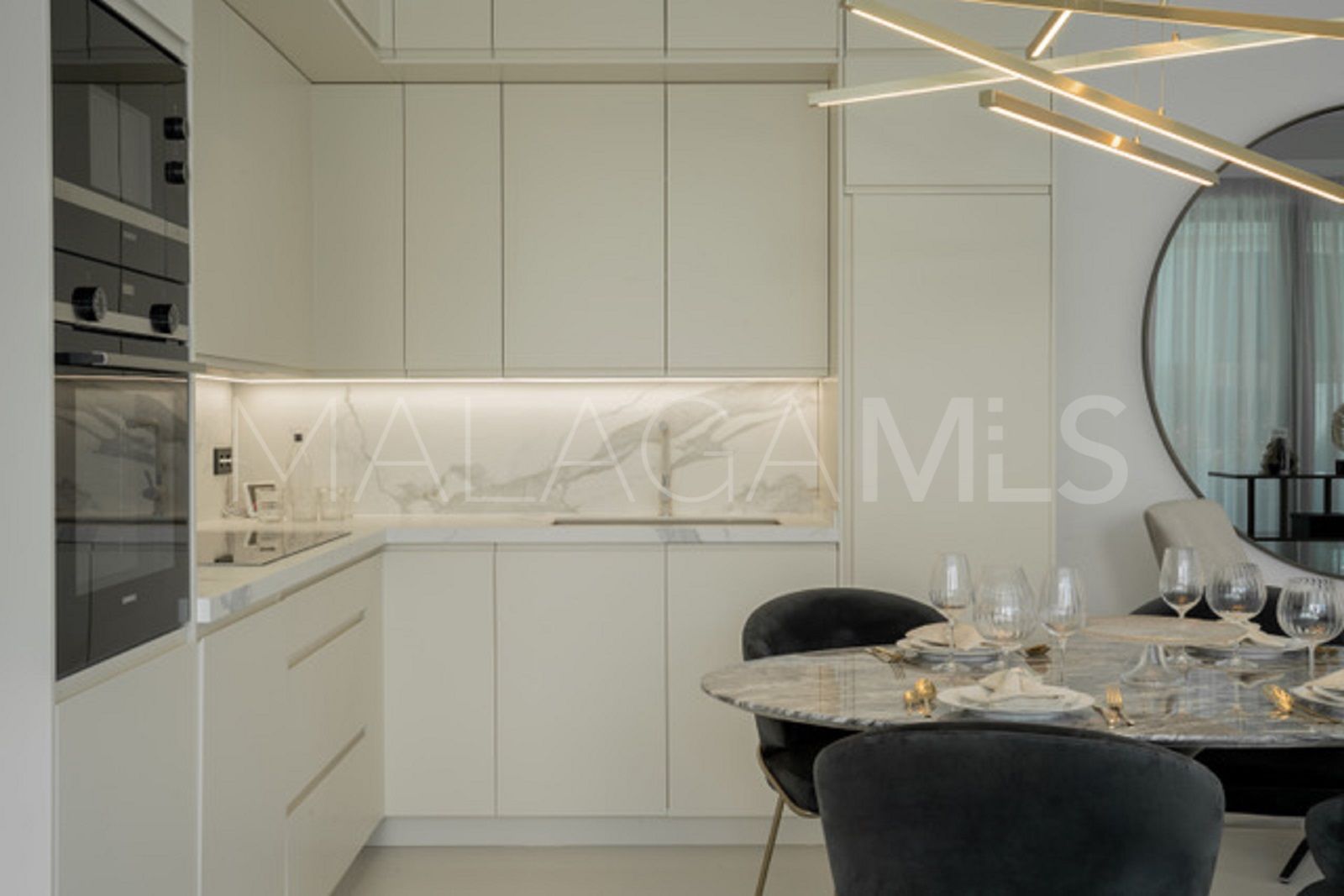 Villa for sale in Marbella Golden Mile