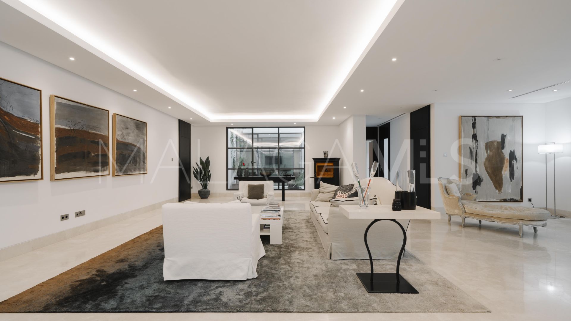 Villa for sale in Los Flamingos