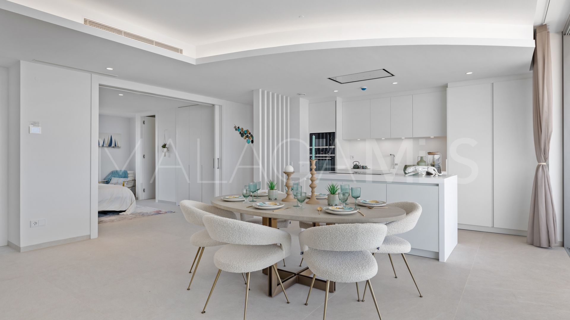 Buy penthouse in Real de La Quinta with 4 bedrooms