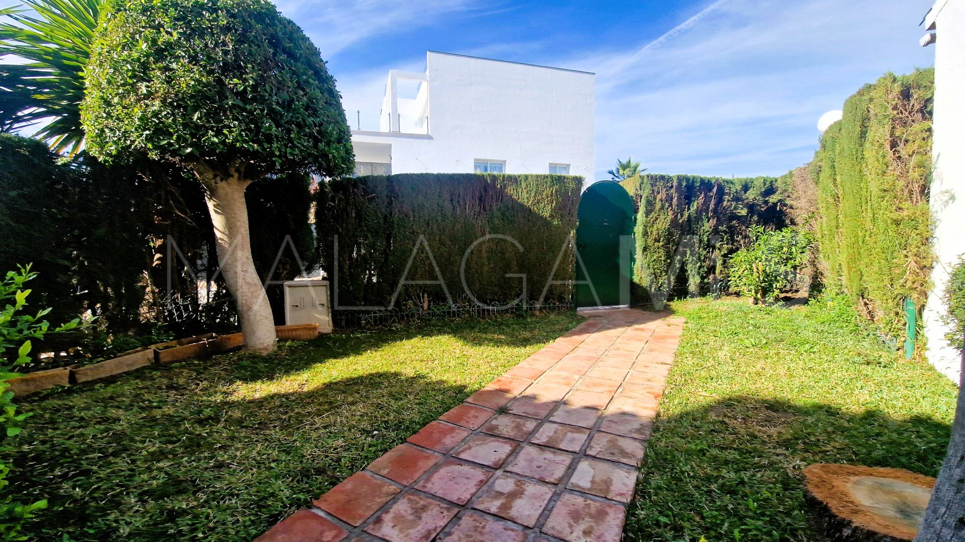 Adosado for sale in Bel Air with 4 bedrooms