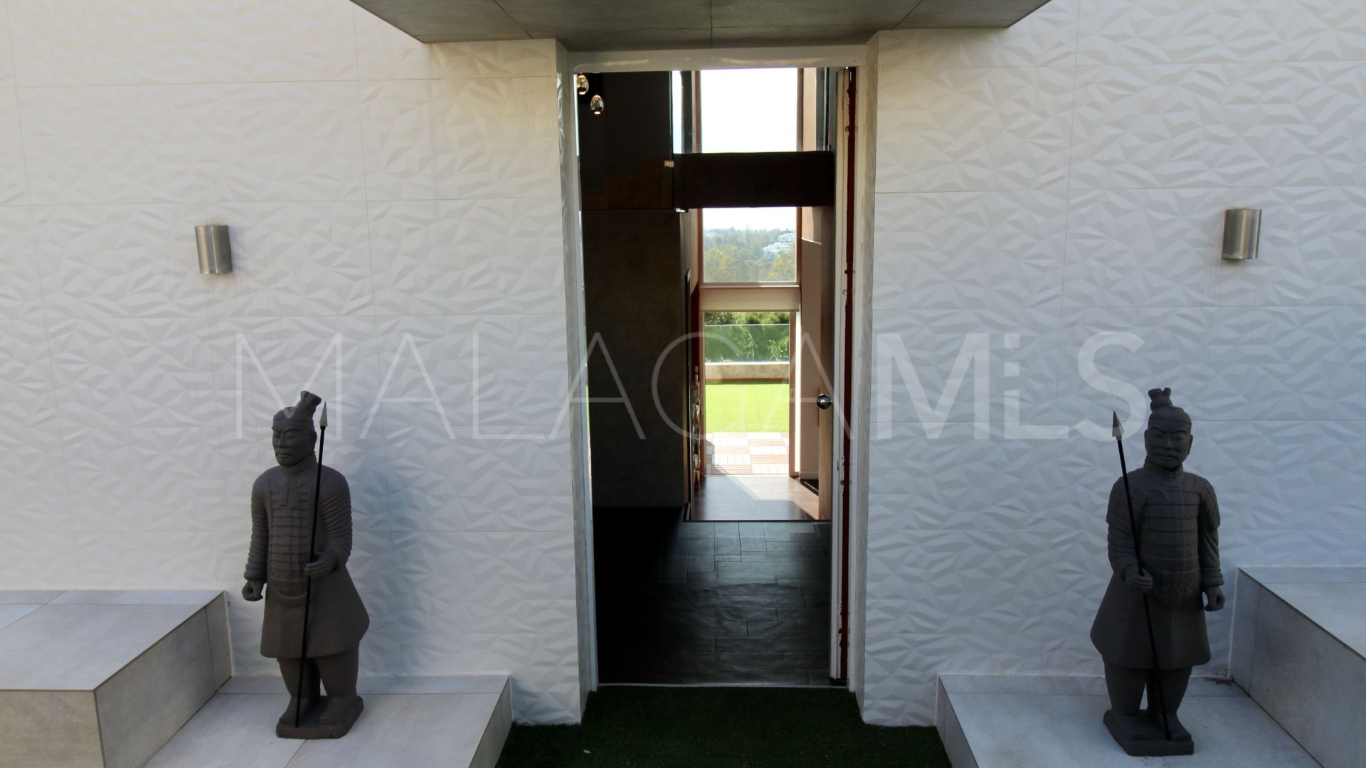 For sale 4 bedrooms villa in La Alqueria