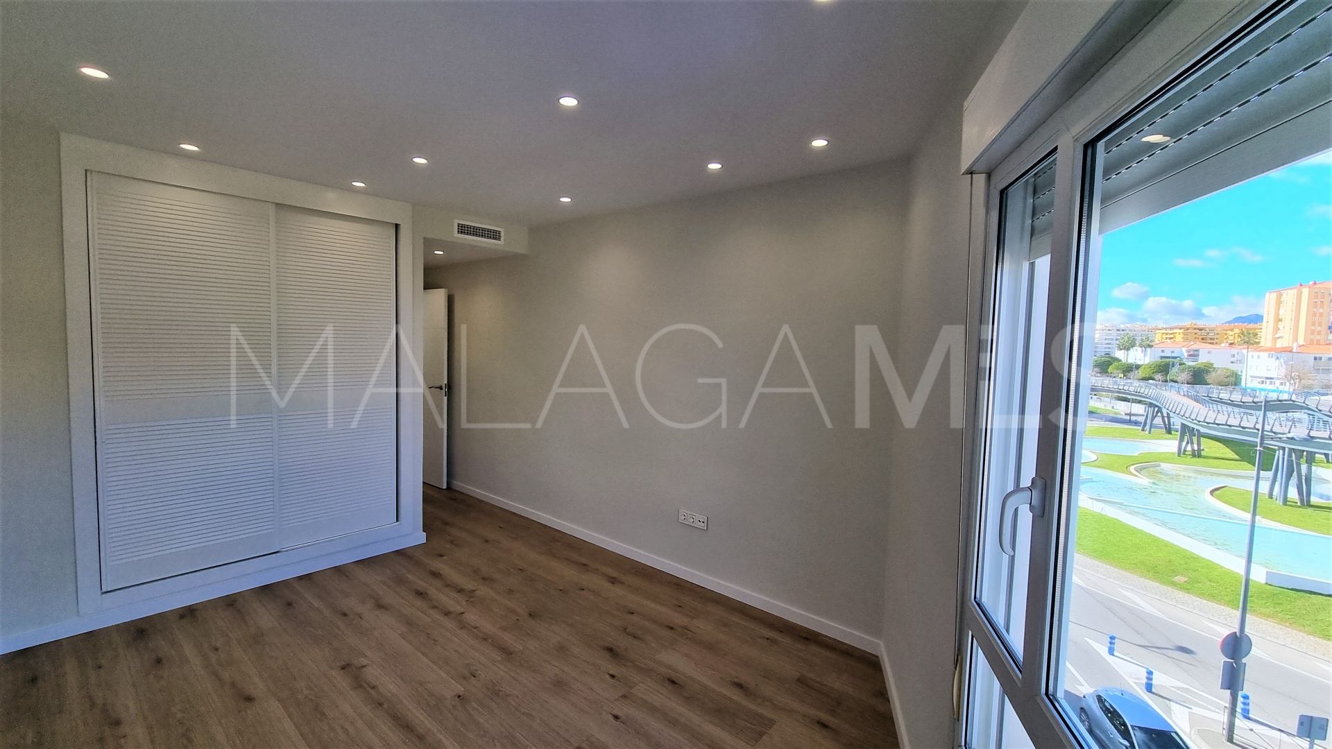 4 bedrooms San Pedro de Alcantara duplex penthouse for sale
