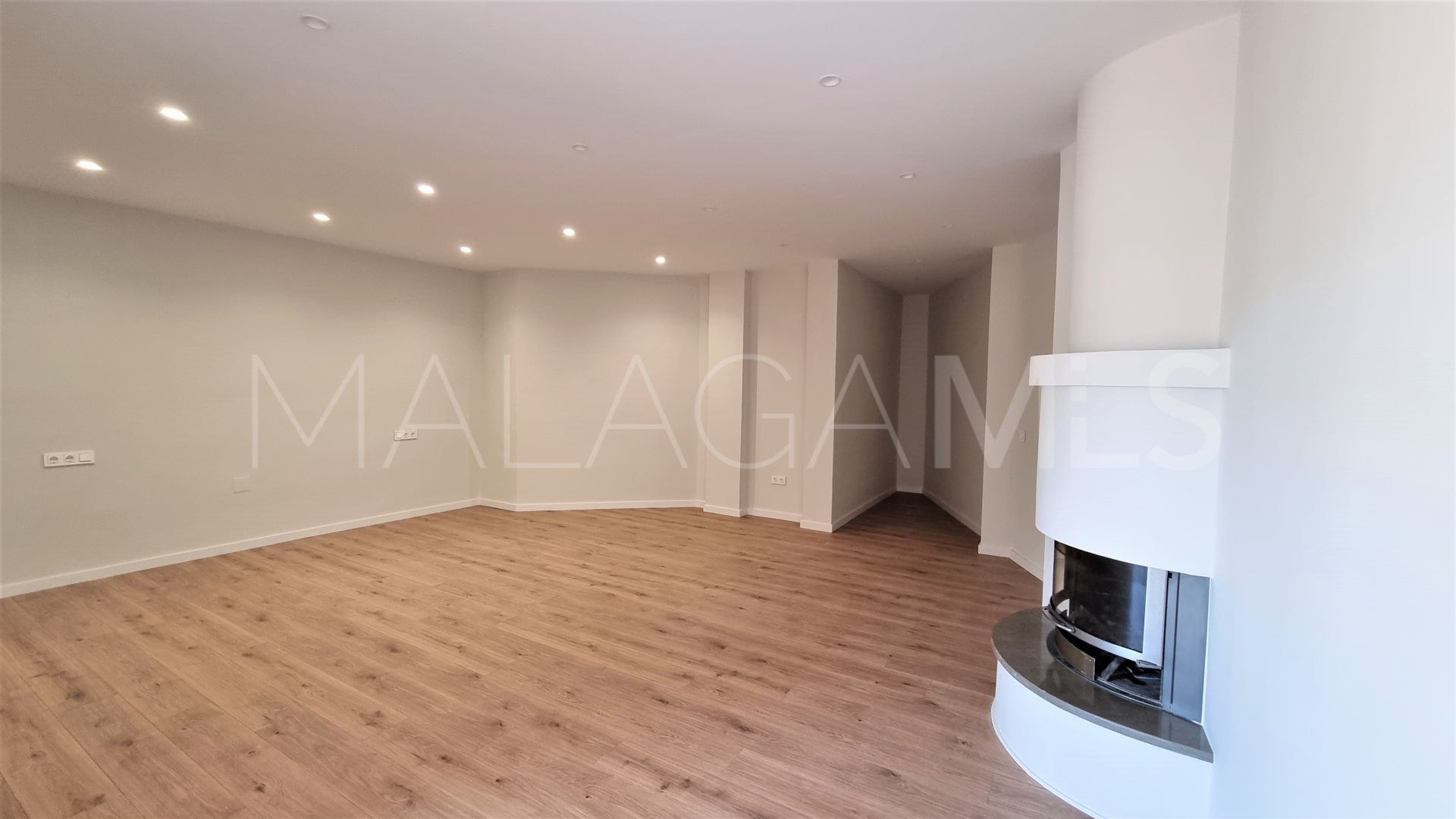 4 bedrooms San Pedro de Alcantara duplex penthouse for sale