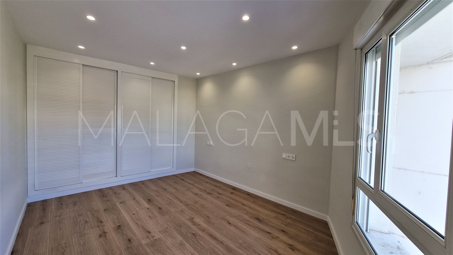 4 bedrooms San Pedro de Alcantara duplex penthouse for sale