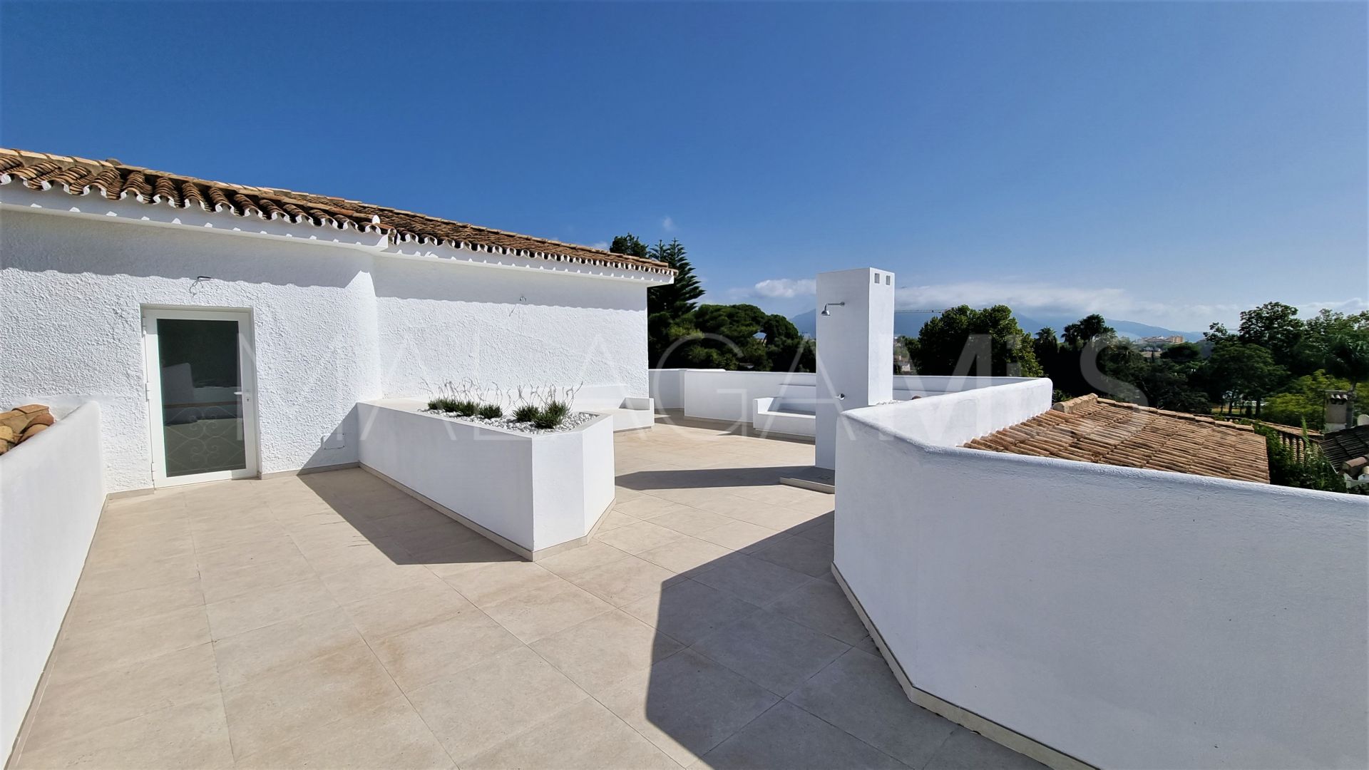 Villa for sale in Guadalmina Alta