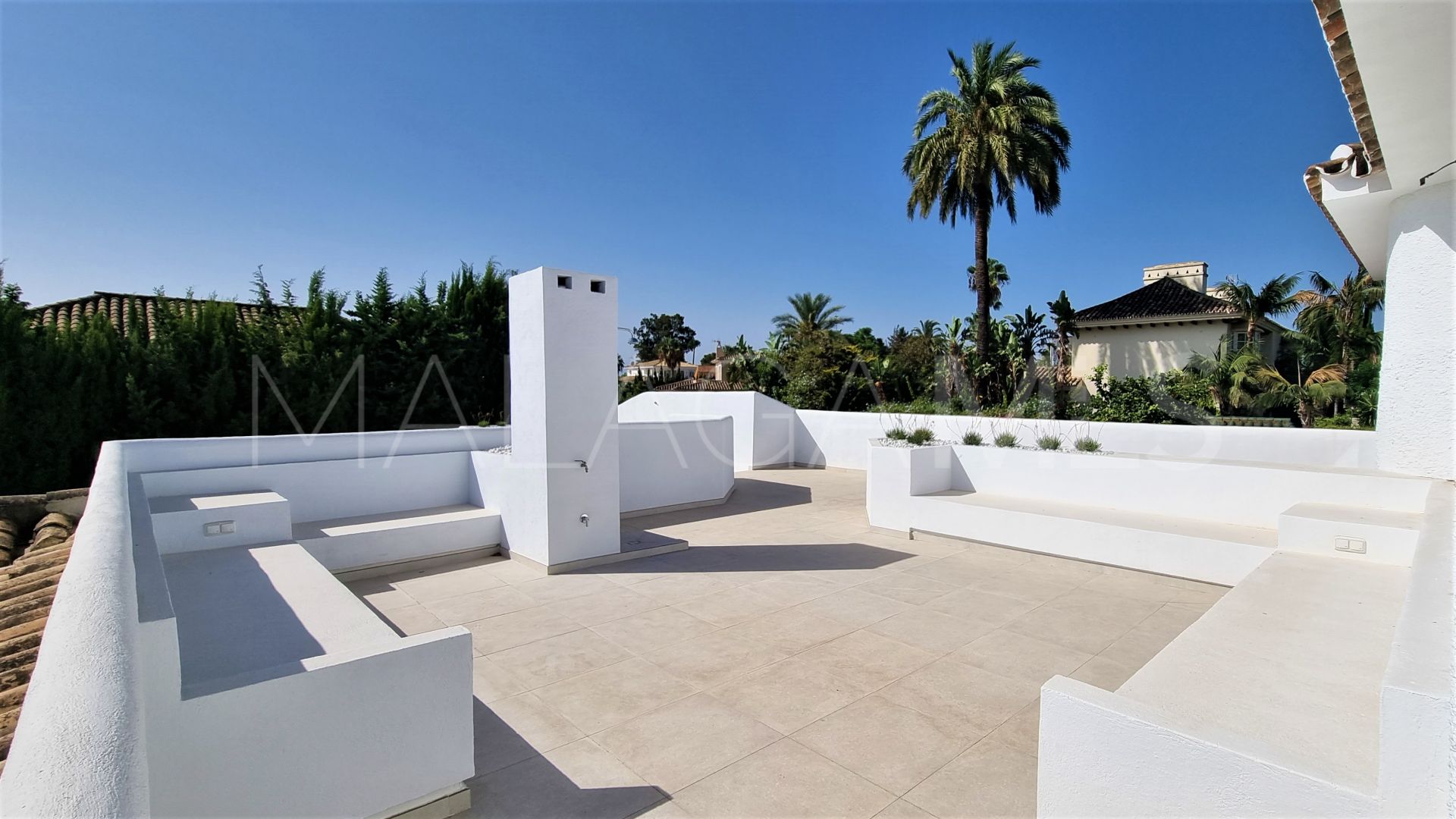 Villa for sale in Guadalmina Alta