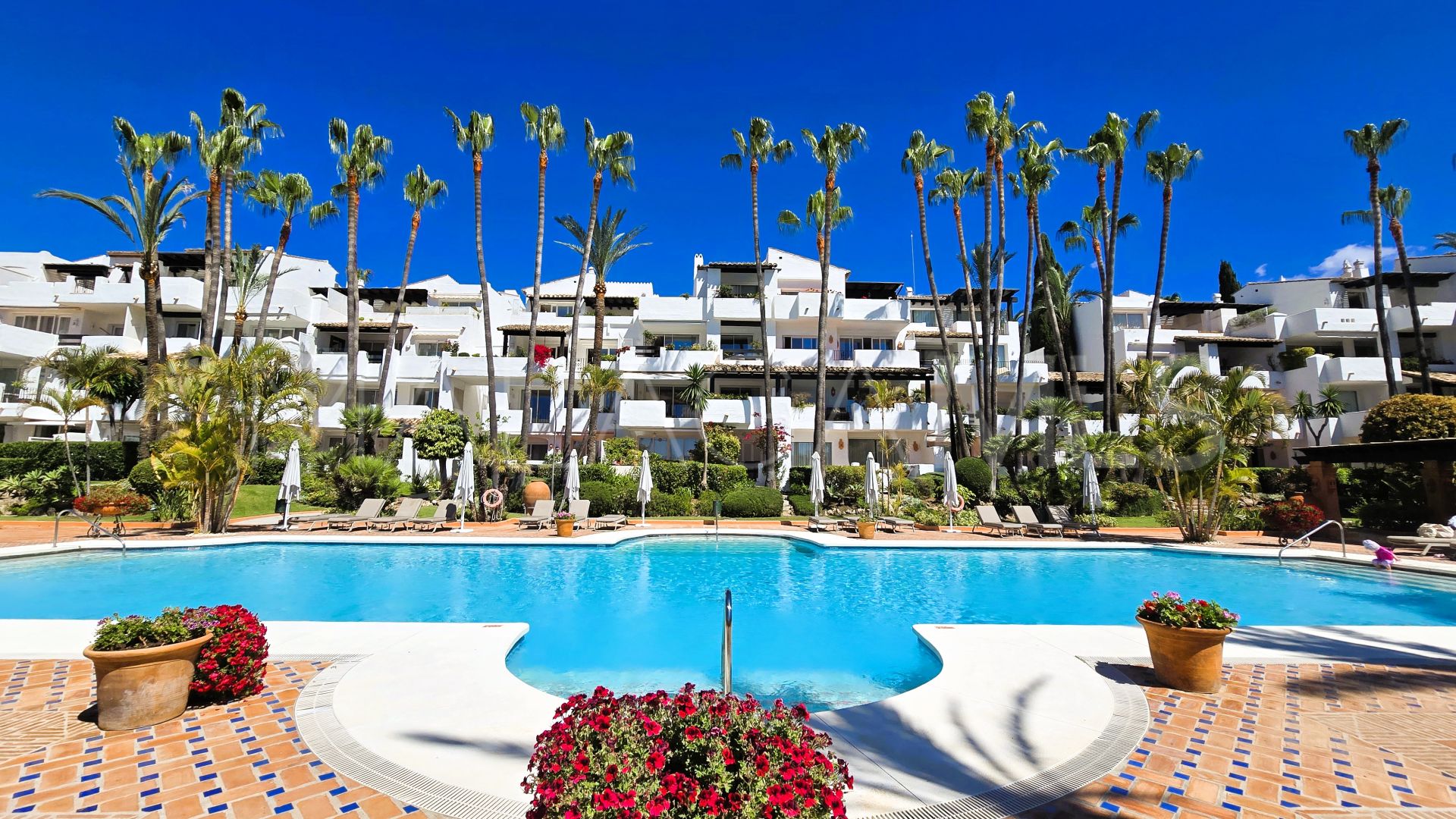 For sale Marina Puente Romano duplex penthouse with 4 bedrooms
