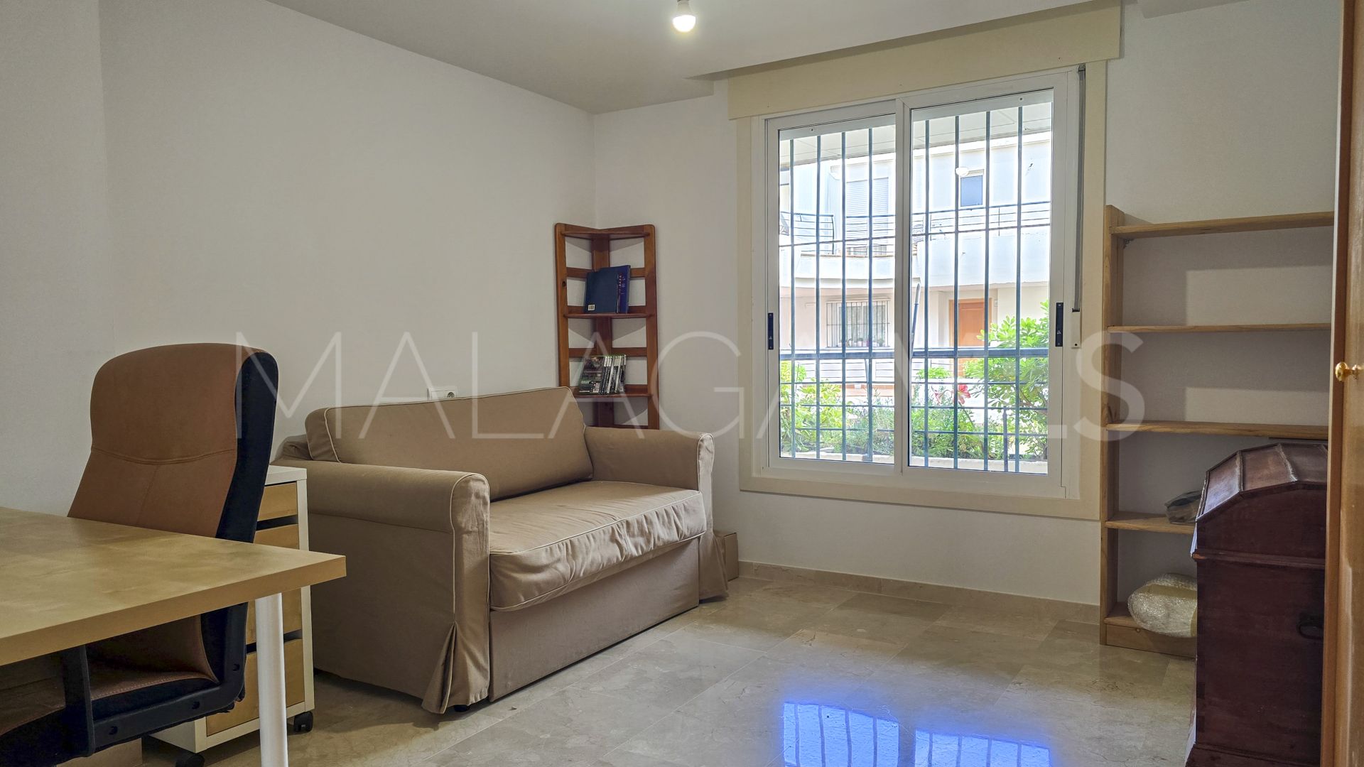 Buy Guadalmina Alta duplex penthouse with 3 bedrooms