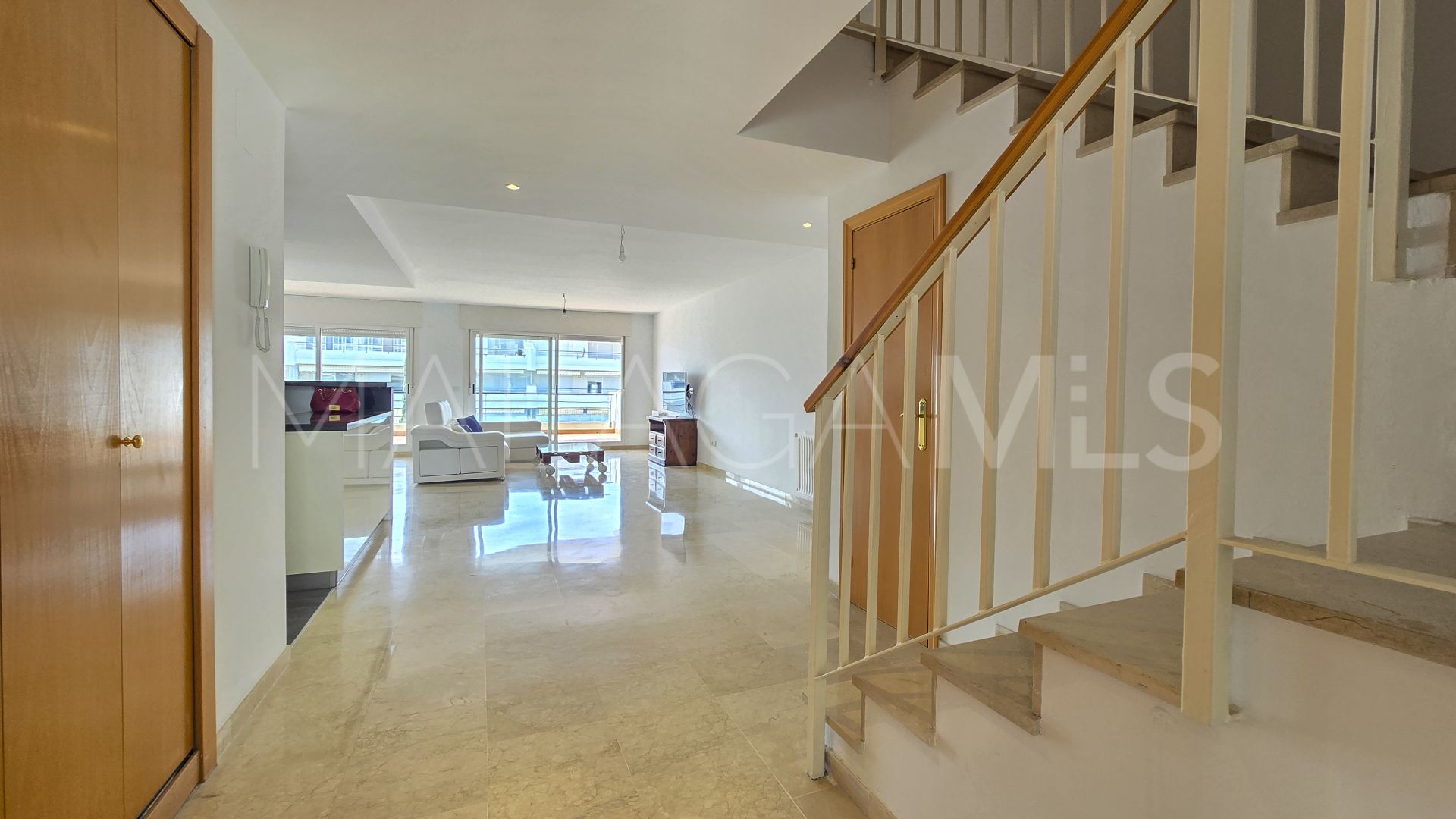 Buy Guadalmina Alta duplex penthouse with 3 bedrooms