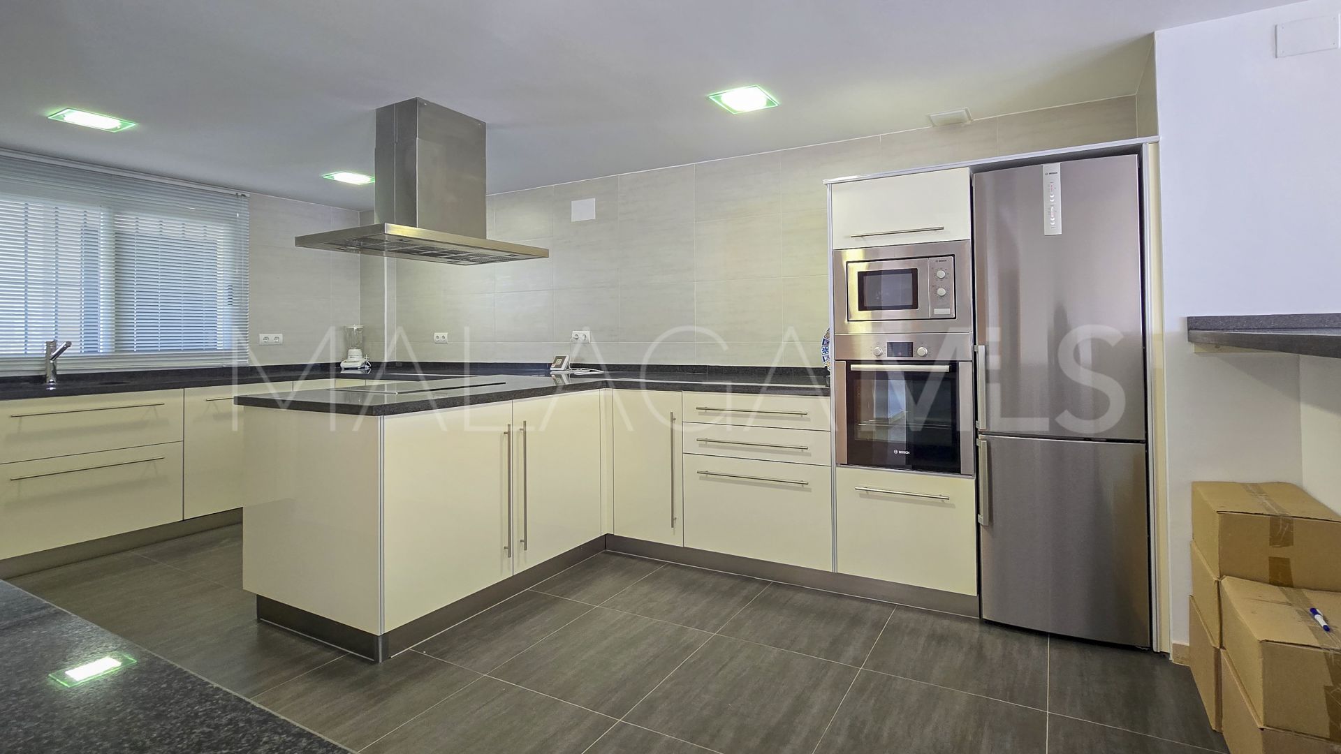 Buy Guadalmina Alta duplex penthouse with 3 bedrooms
