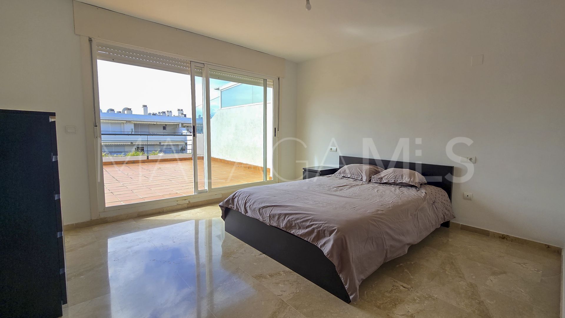Buy Guadalmina Alta duplex penthouse with 3 bedrooms