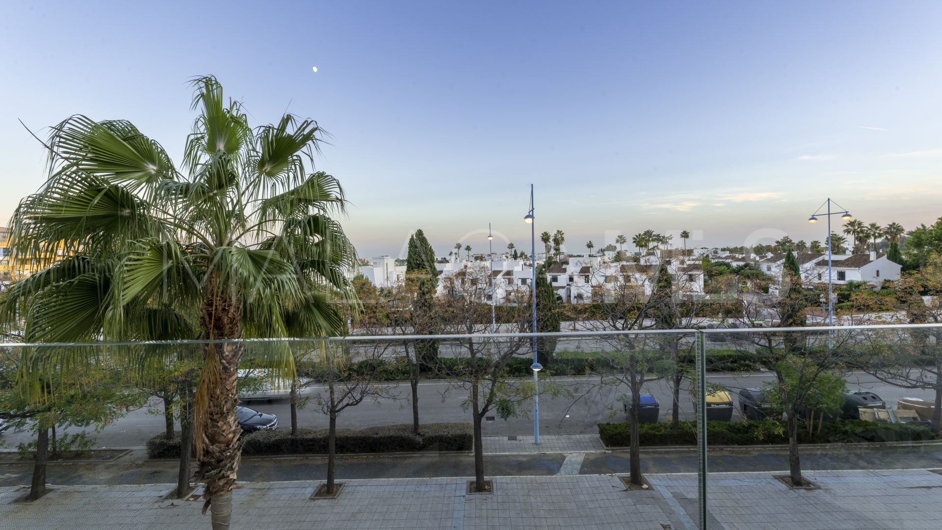 For sale San Pedro Playa 3 bedrooms apartment