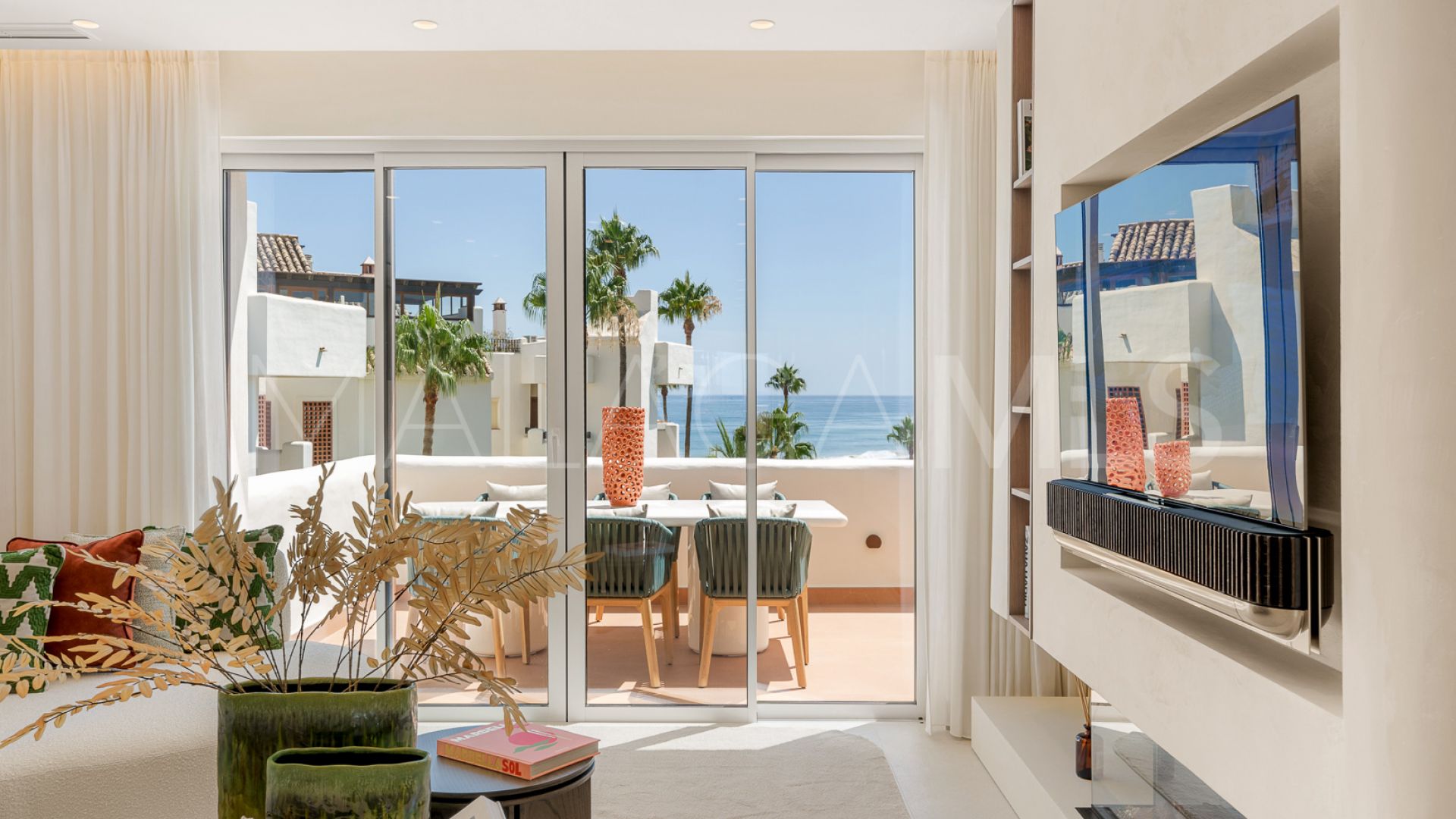 3 bedrooms duplex penthouse for sale in Bahía del Velerín