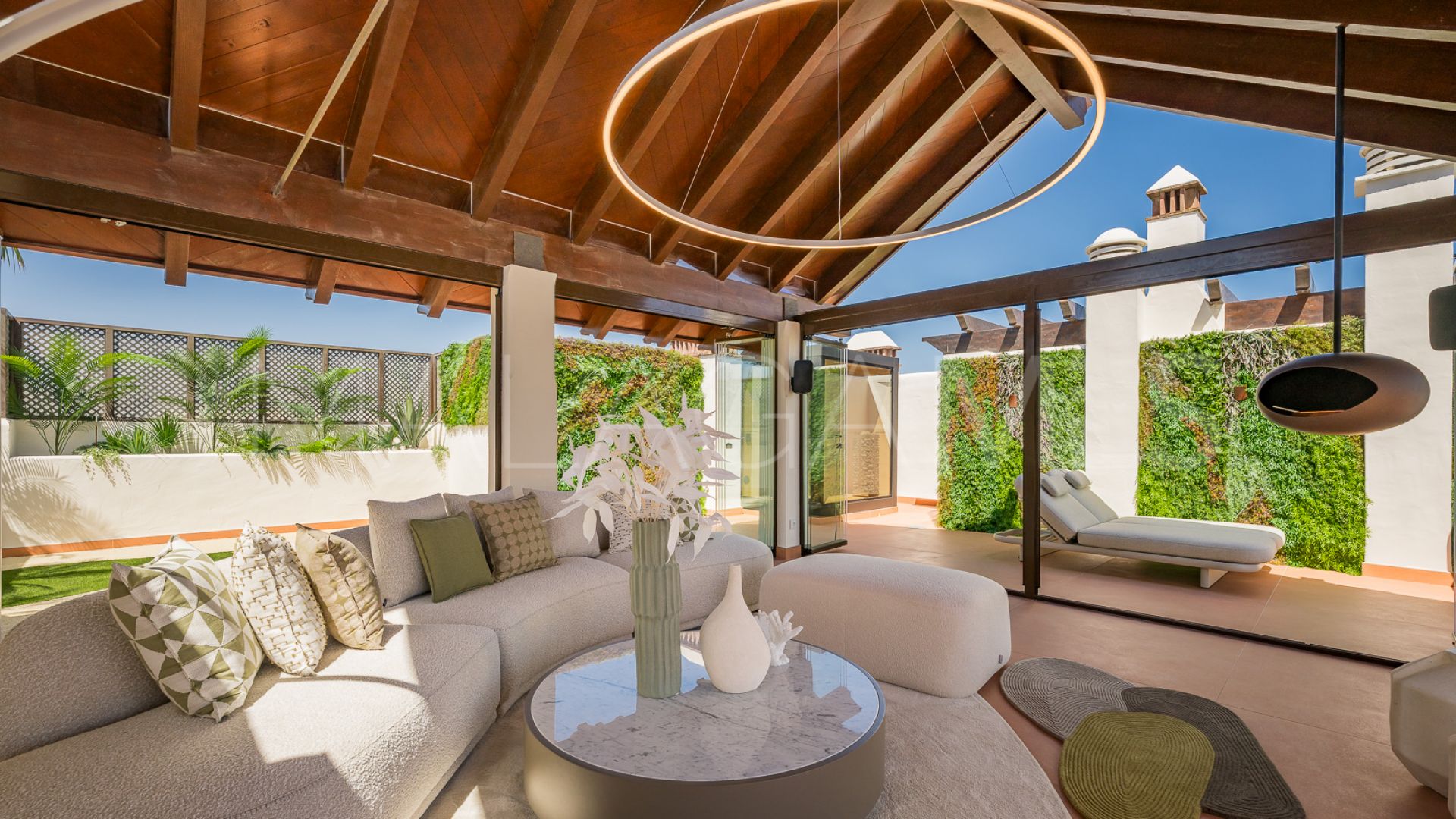 3 bedrooms duplex penthouse for sale in Bahía del Velerín