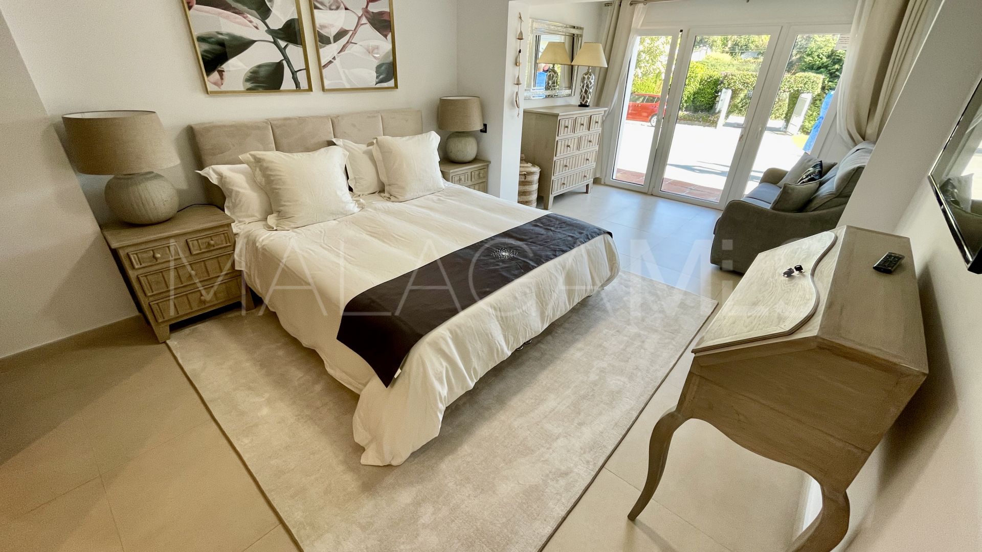 Villa for sale in San Pedro Playa