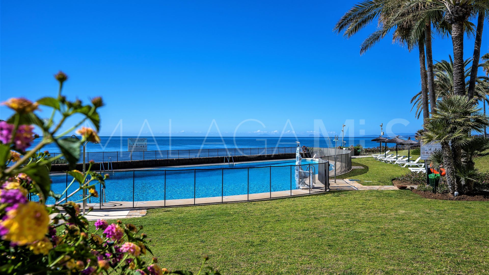 Apartamento a la venta in Los Granados Playa de 3 bedrooms