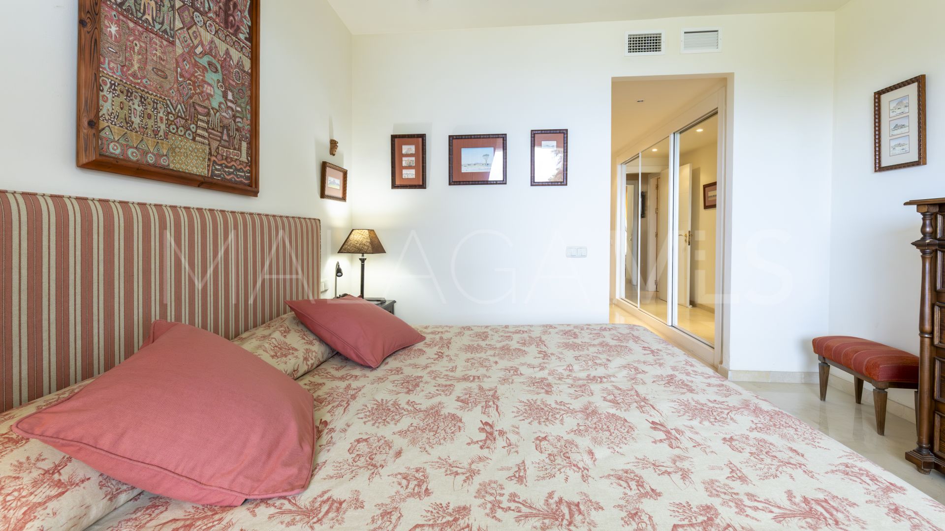 For sale Los Granados Playa apartment with 3 bedrooms